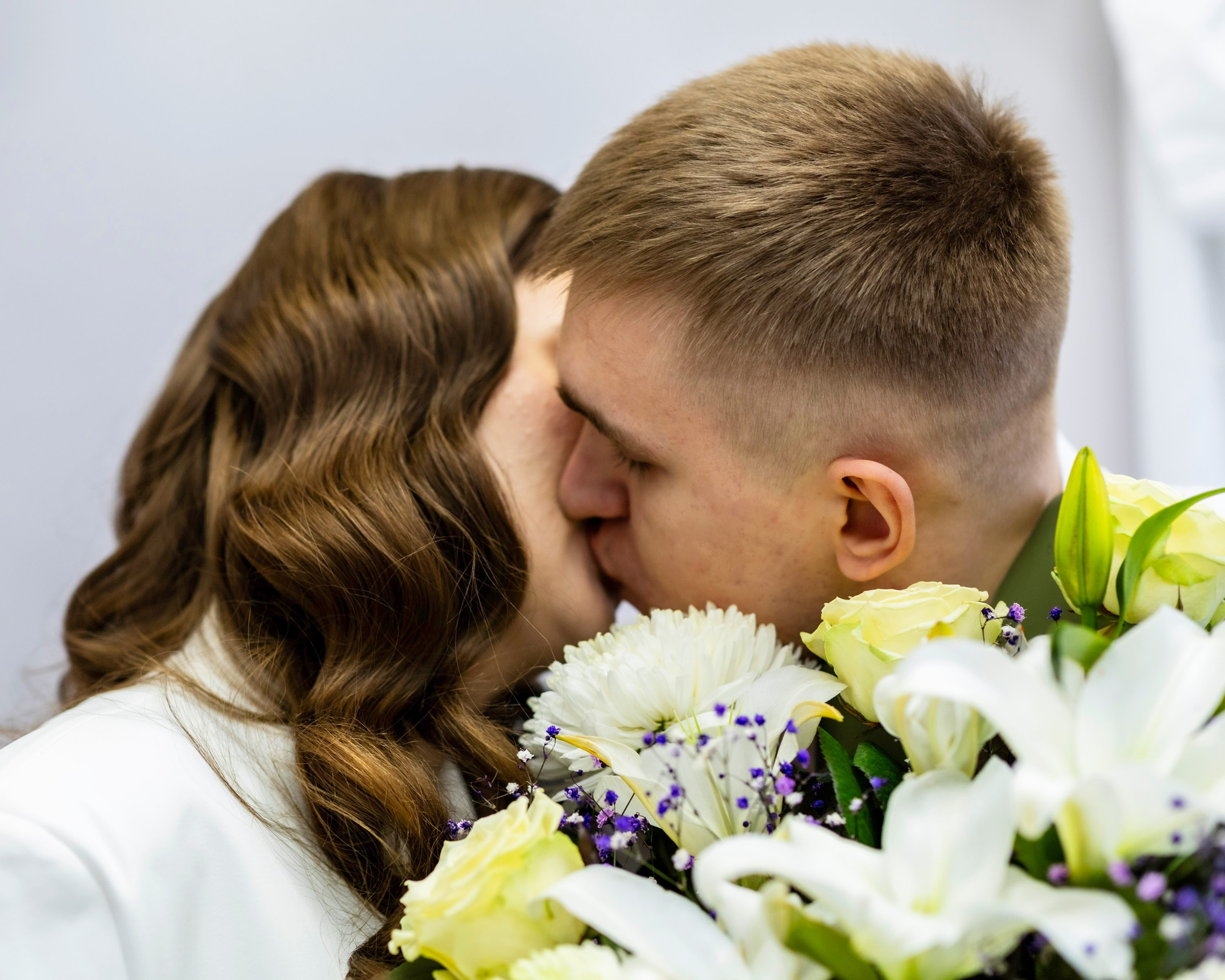 Свадьба, роспись в ЗАГСе, венчание, крещение, выписка из роддома — фотосъёмка. Визуальная упаковка брендов и проектов через фото и видеопроизводство