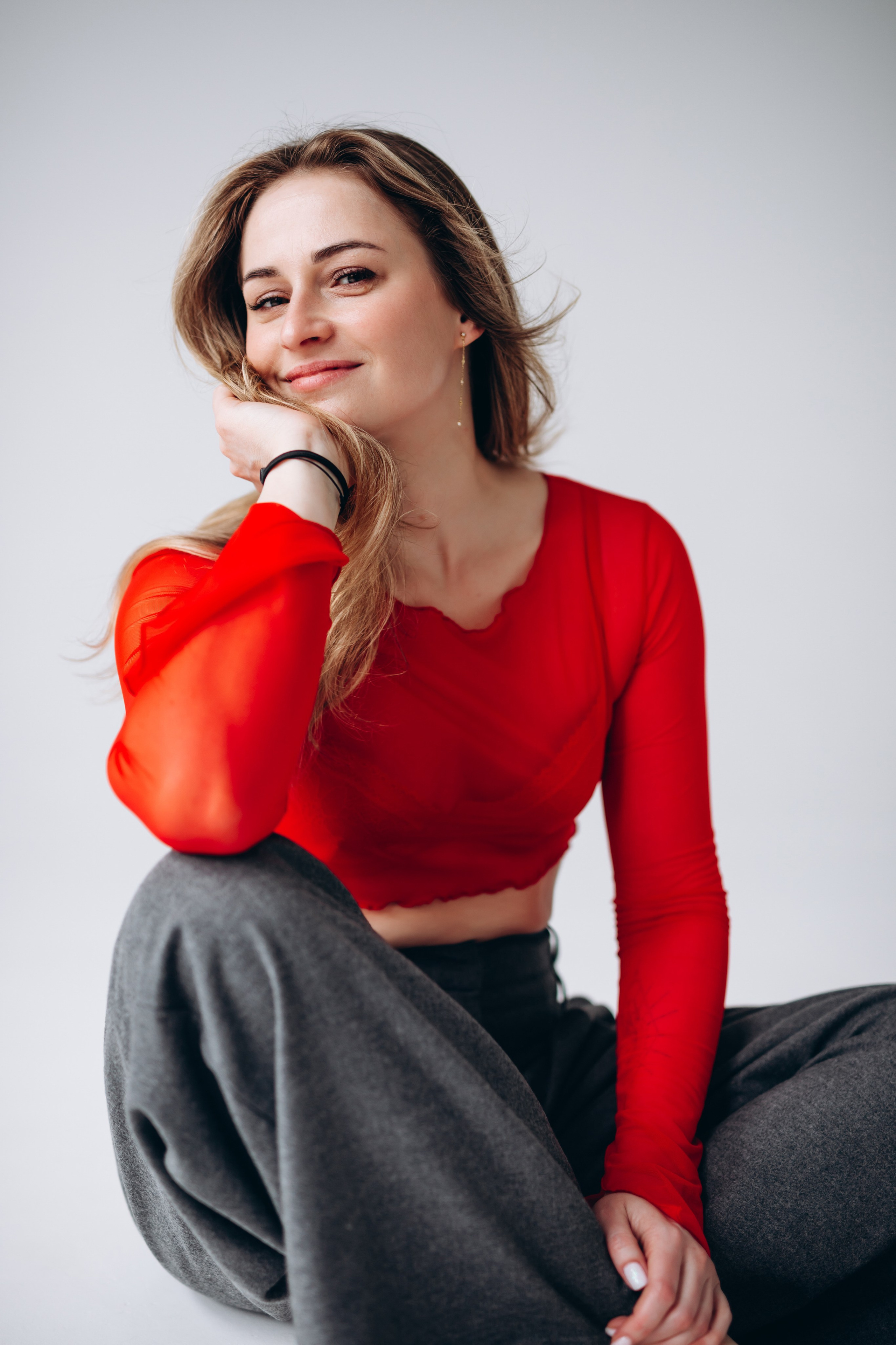 RED heart / Lora. Портретный женский фотограф Минск Беларусь Алена Янович