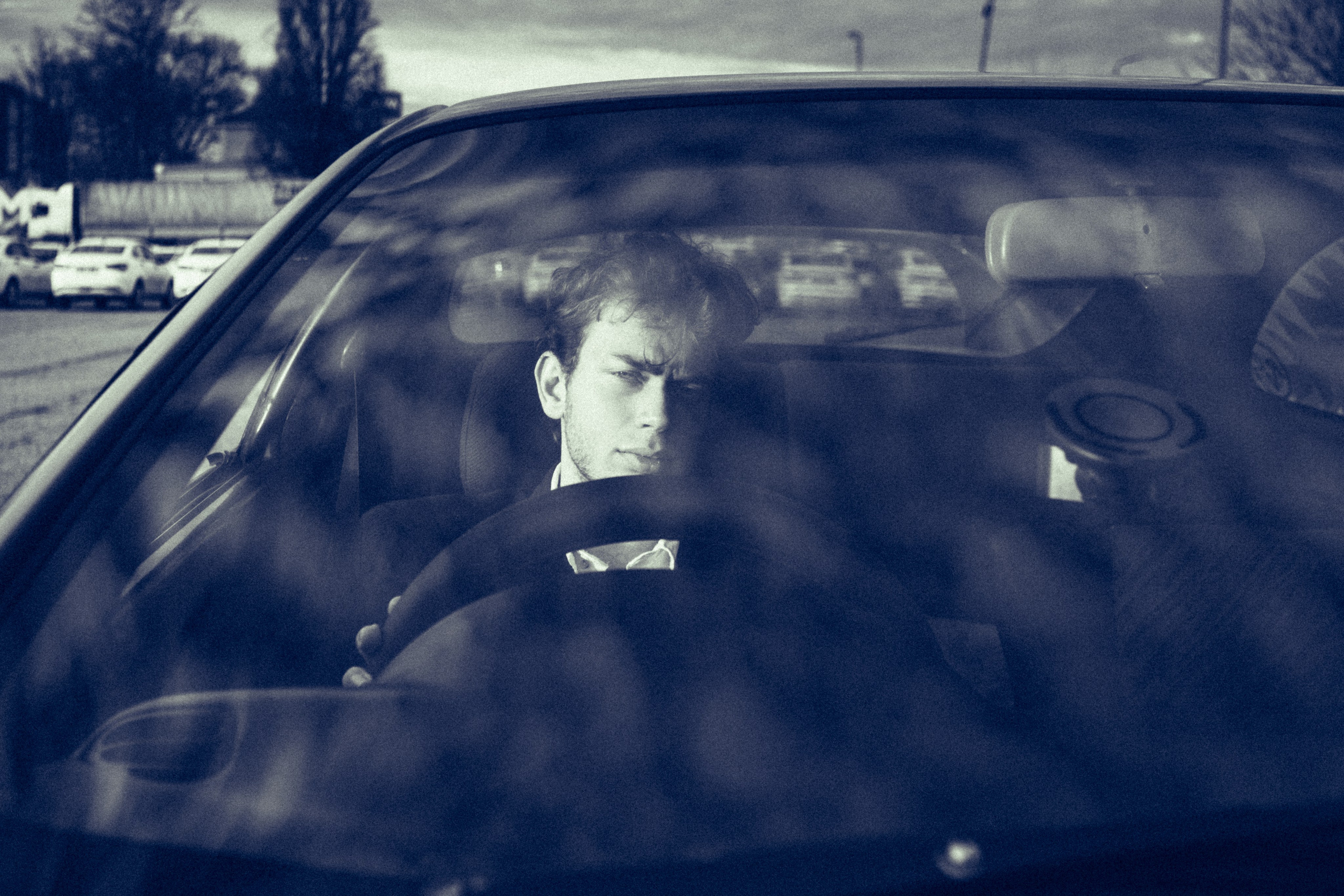 Имиджевая съемка с машиной. Фотограф Денис Денисов