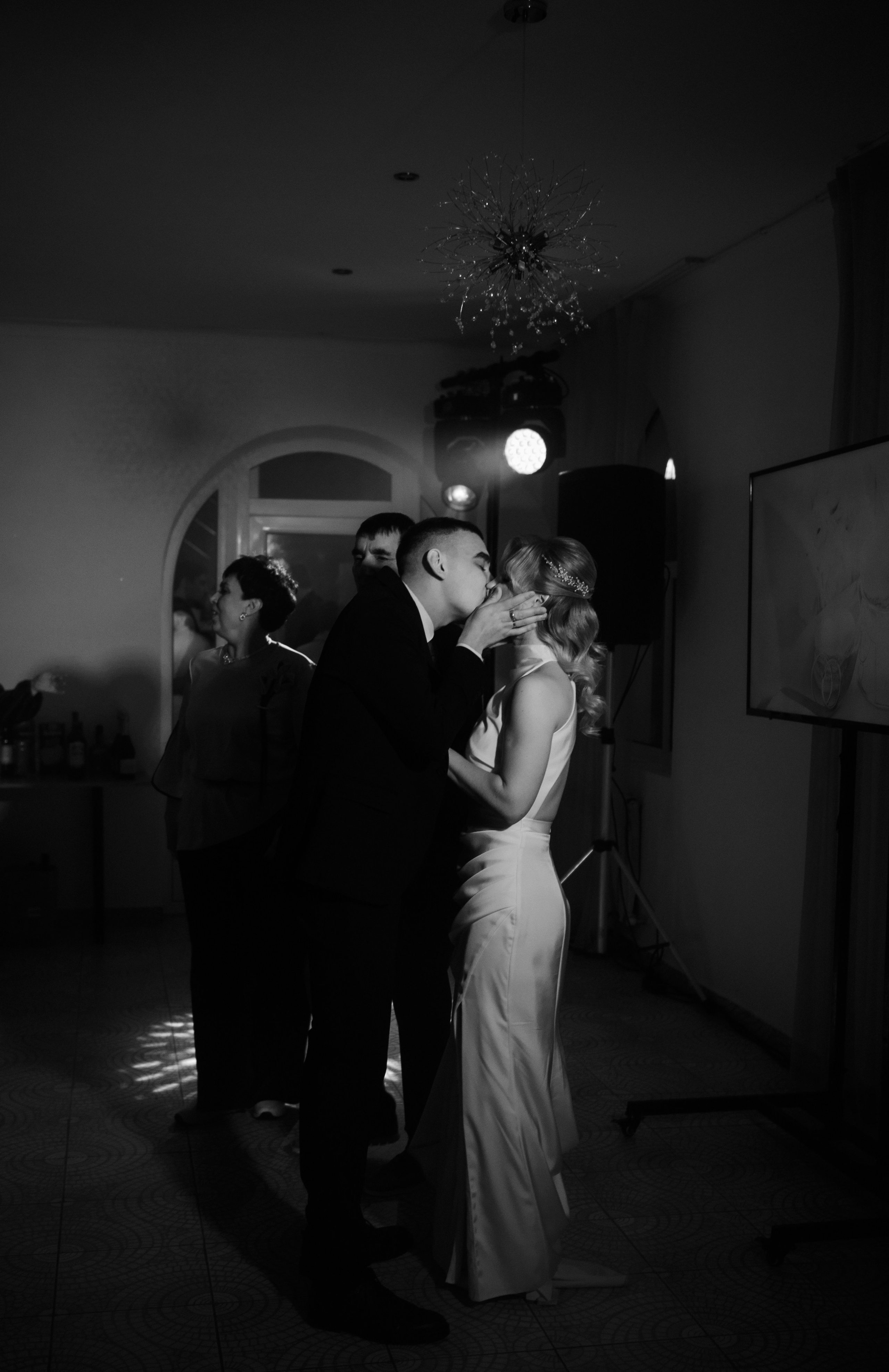 20.02.26. Свадебный, женский, семейный фотограф в Севастополе Юлия Мошенко