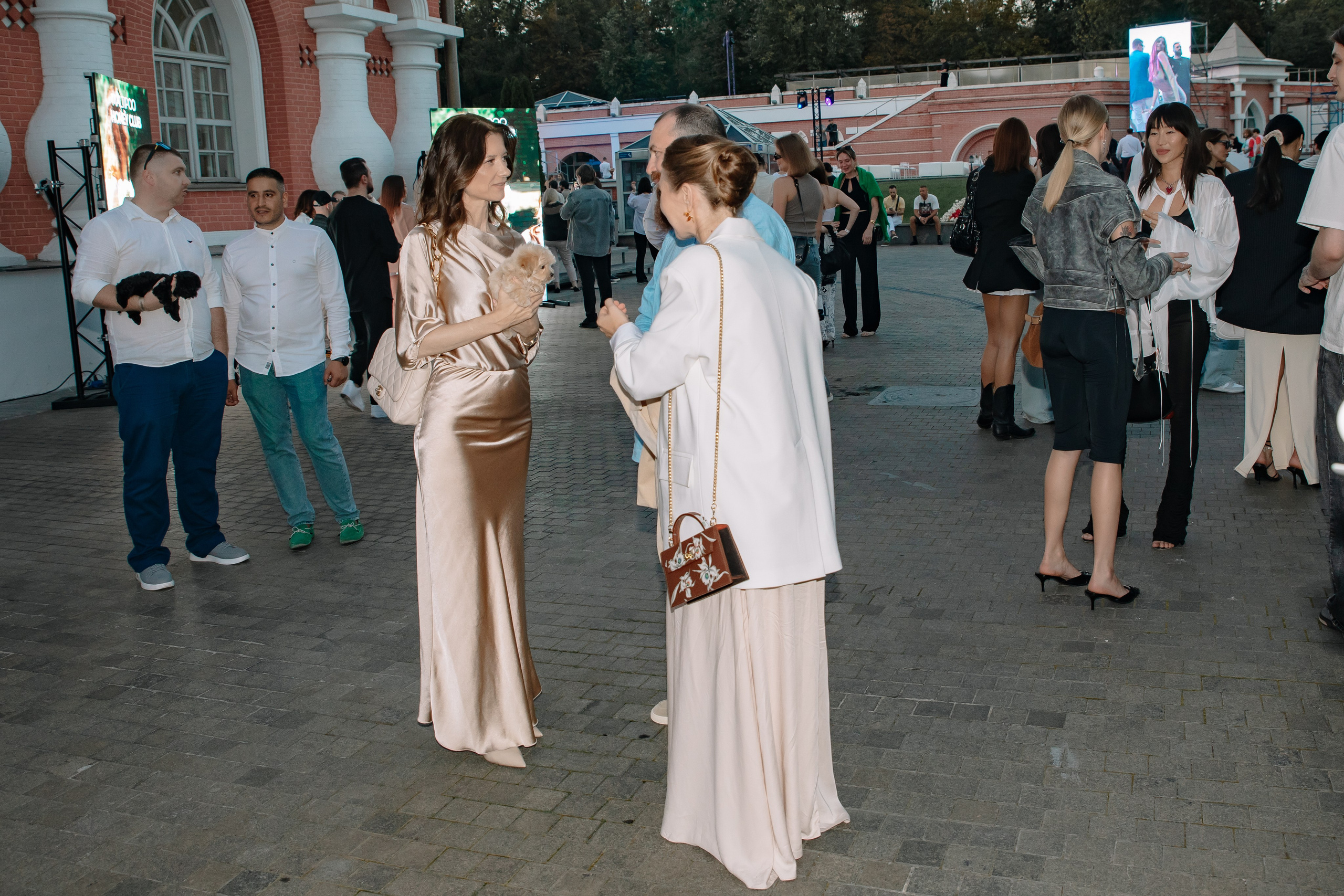 AESTHETIC ONLY в Петровском путевом дворце. Фотограф в Москве Яна Полосина
