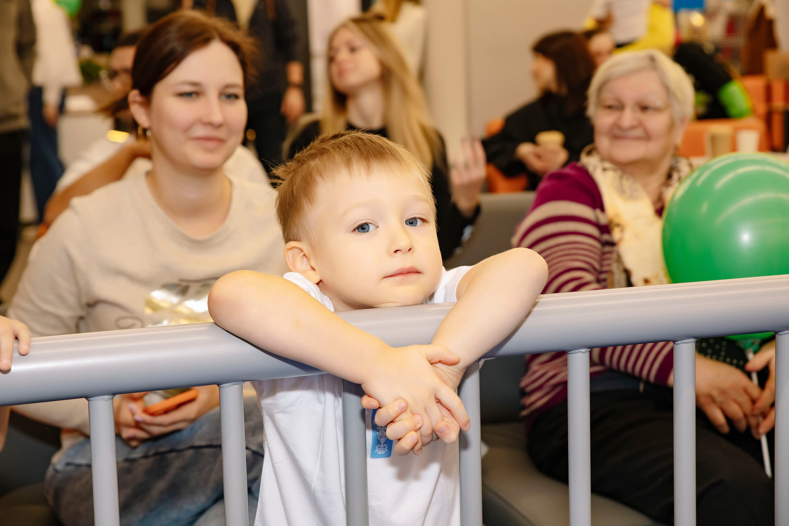 Соревнования по гимнастике в Gymkids Чертаново. Профессиональный фотограф в Москве | Заказать фотосессию и съемку