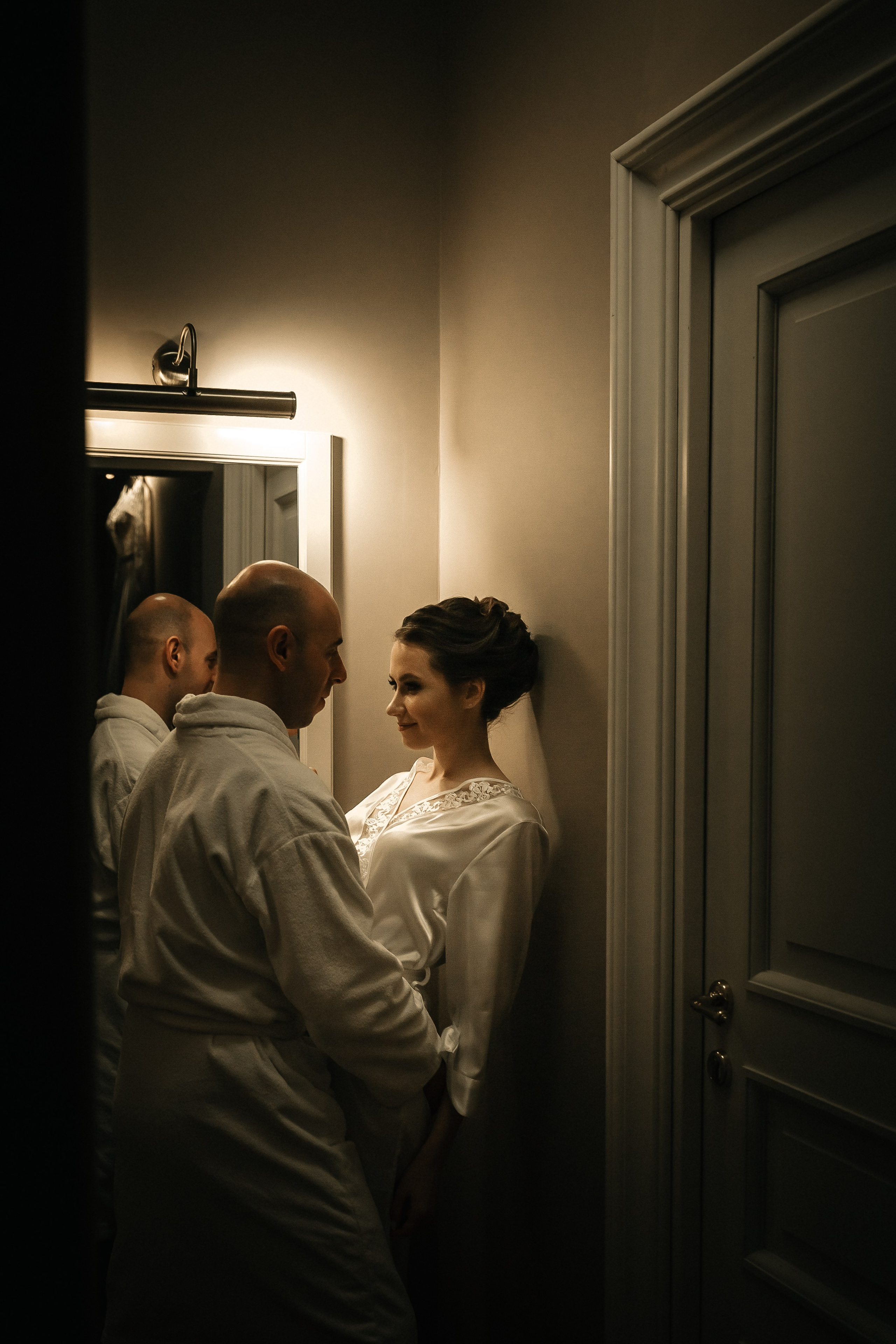 ОКТЯБРЬ | Дворец № 1 Талион, Особняк военного министра. Свадебный фотограф в Санкт-Петербурге Полина Корзухина