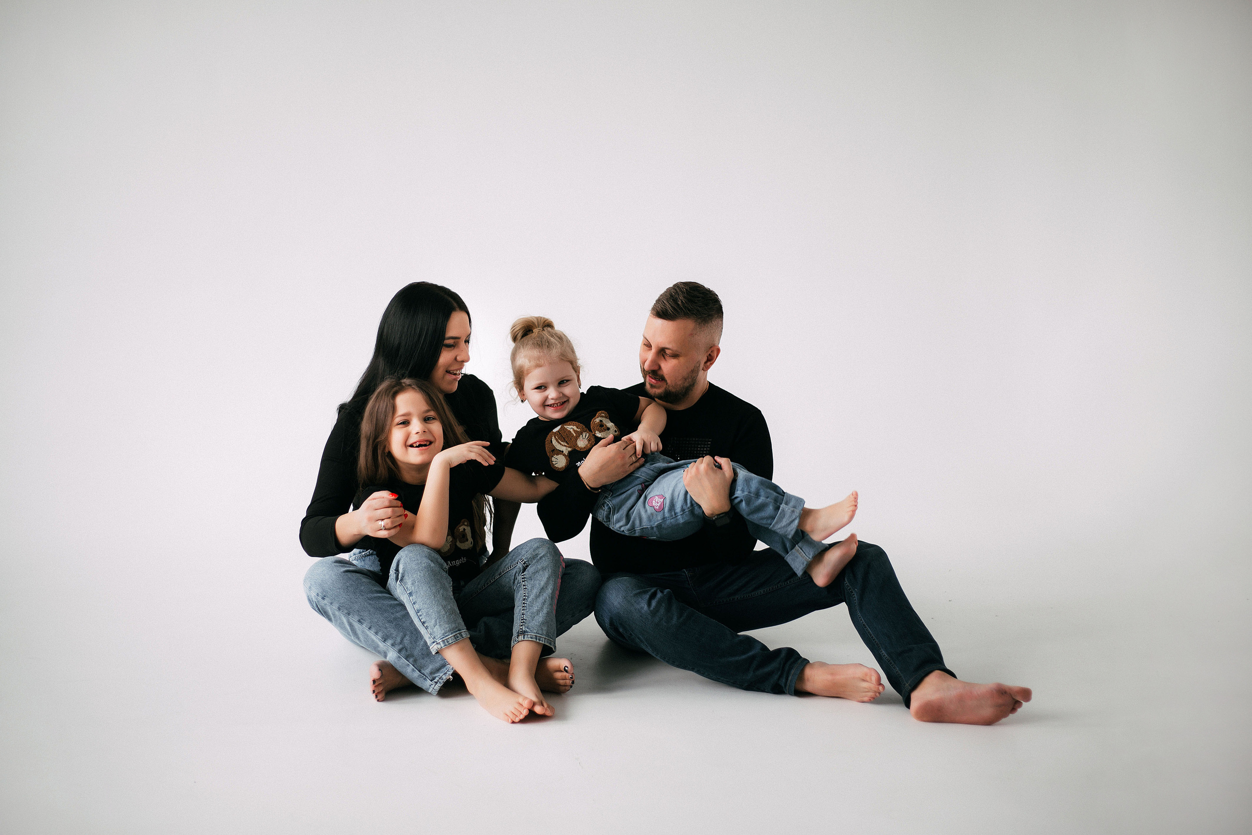 Вика, Антон, Ника, Еся. Семейный и детский фотограф в Омске Мусина Мария