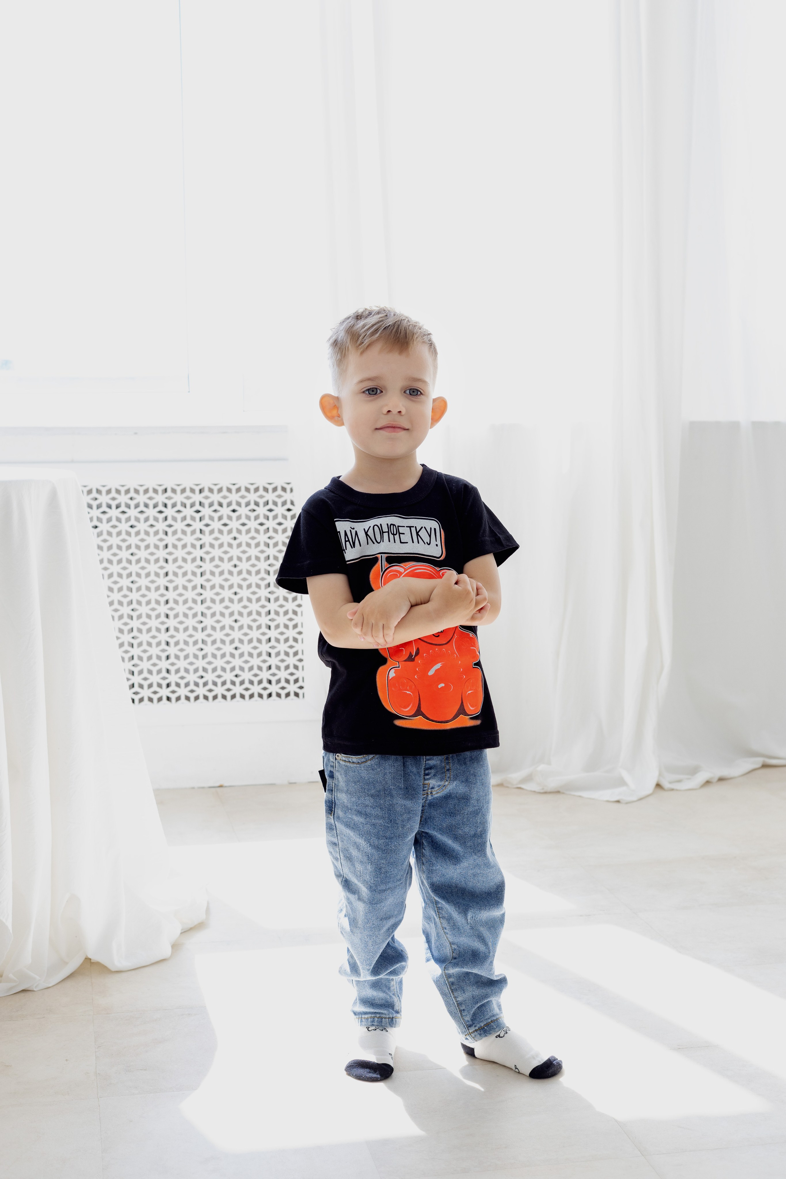 Семейная фотосессия в студии (Михаил, Крестина и Макар). Женский фотограф в Орске Новотроицке Динара Долганова