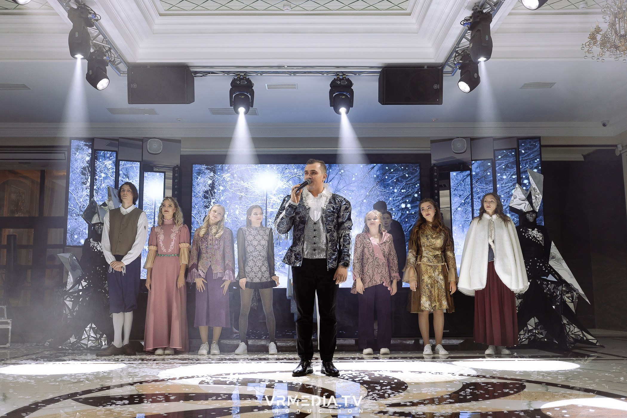 Новогодний вечер в ресторане «Лазурный Берег»