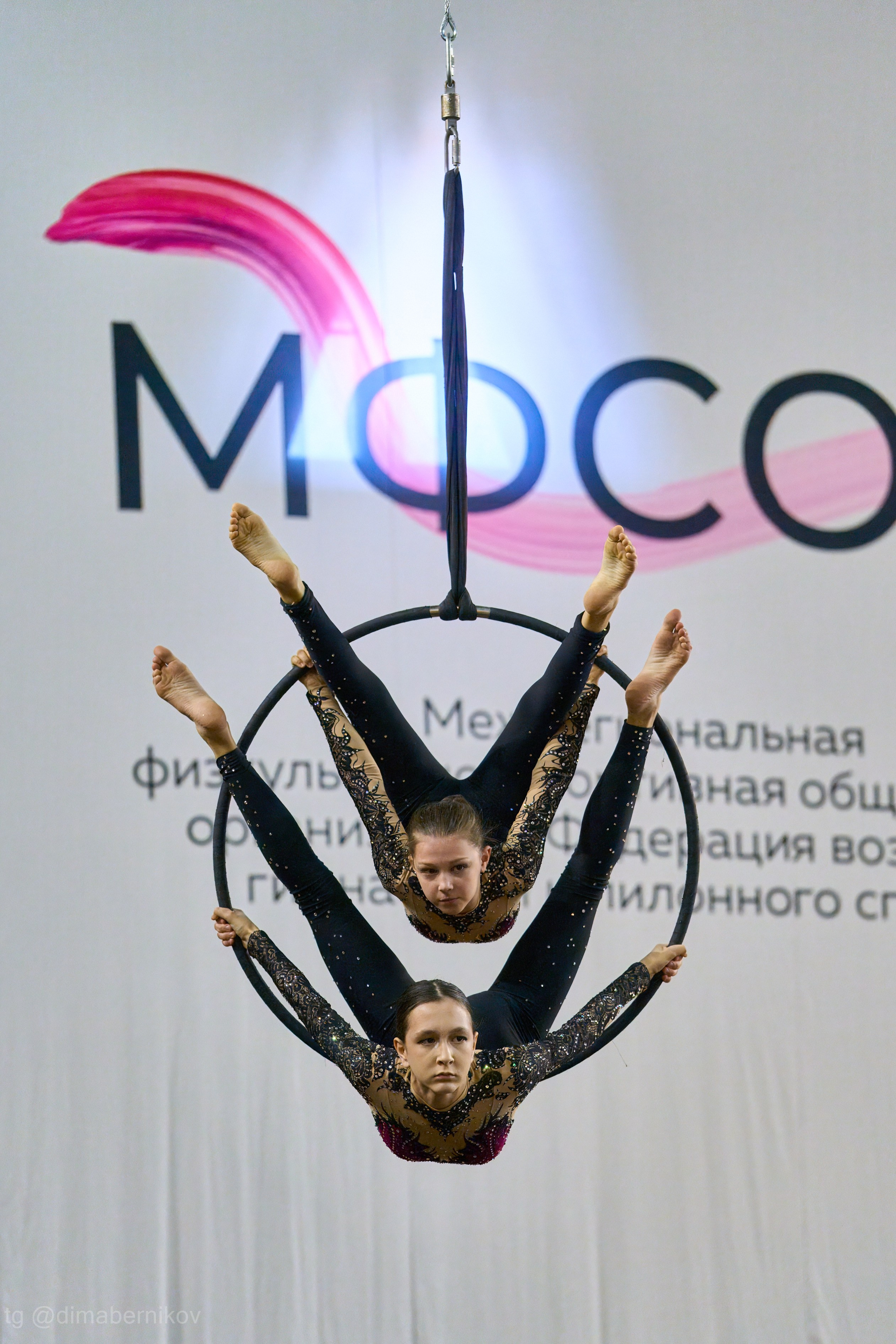 Воздушная гимнастика. Лучший фотограф без диплома Дима Берников