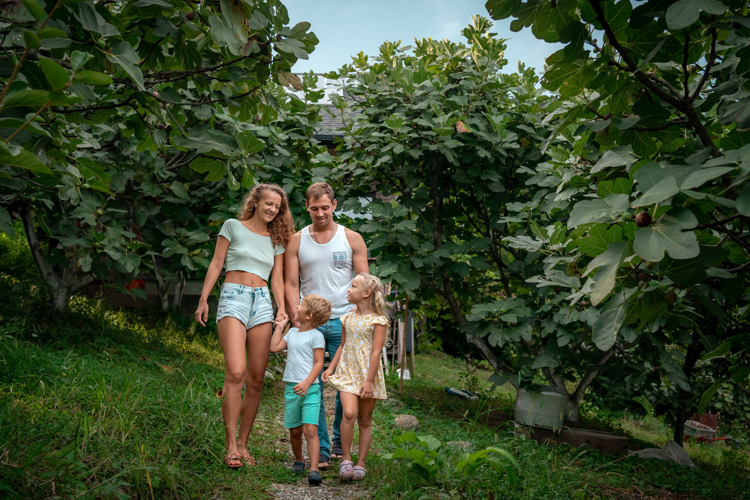 День с семьей, Сочи. Семейный фотограф Варвара Сорока в городе Москве
