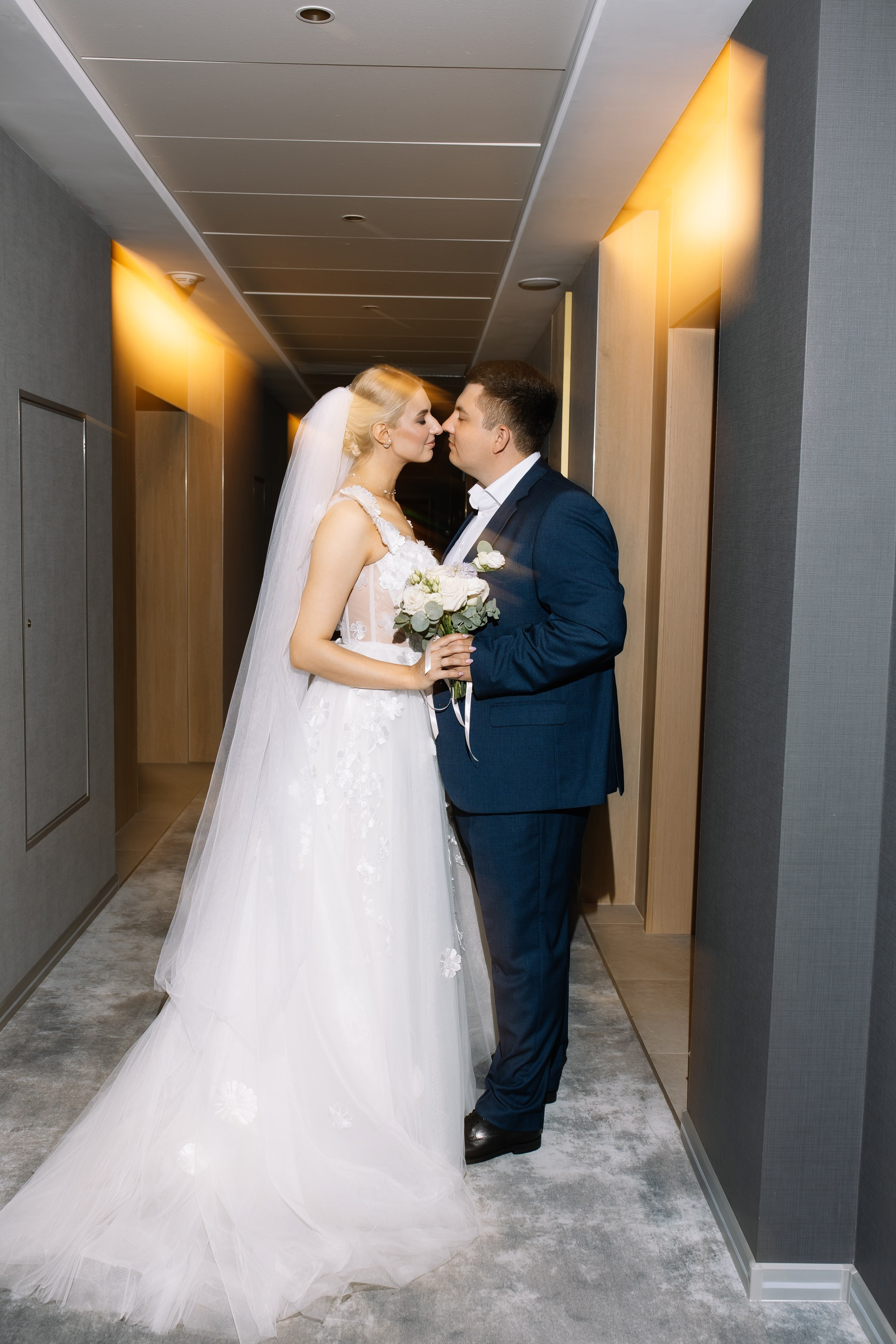 Свадьба Алёна. Свадебный фотограф и видеограф в Омске — Виталий и Алёна Орлянд