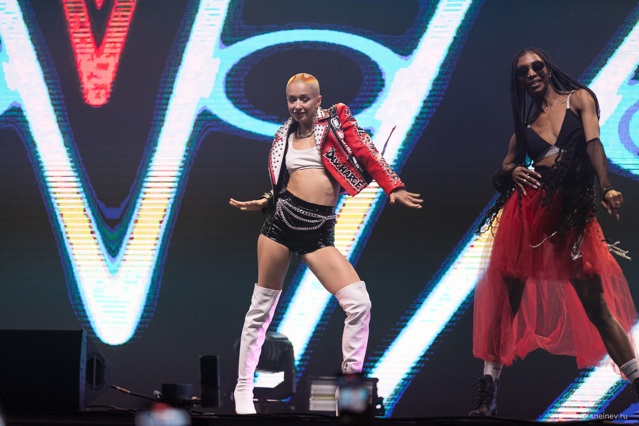 Руки Вверх. Фотограф в Астрахани Евгений Шеин