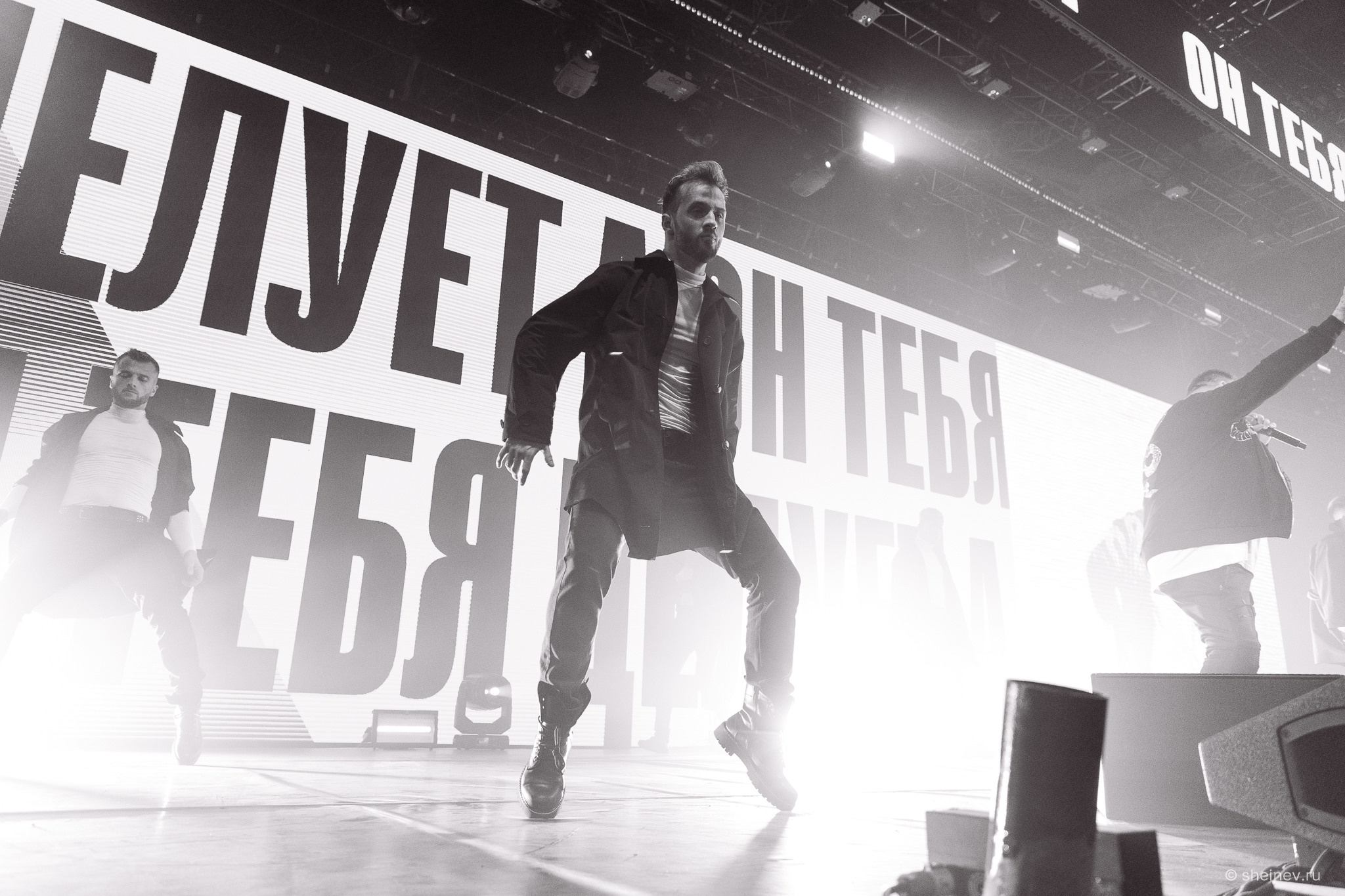 Руки Вверх. Фотограф в Астрахани Евгений Шеин