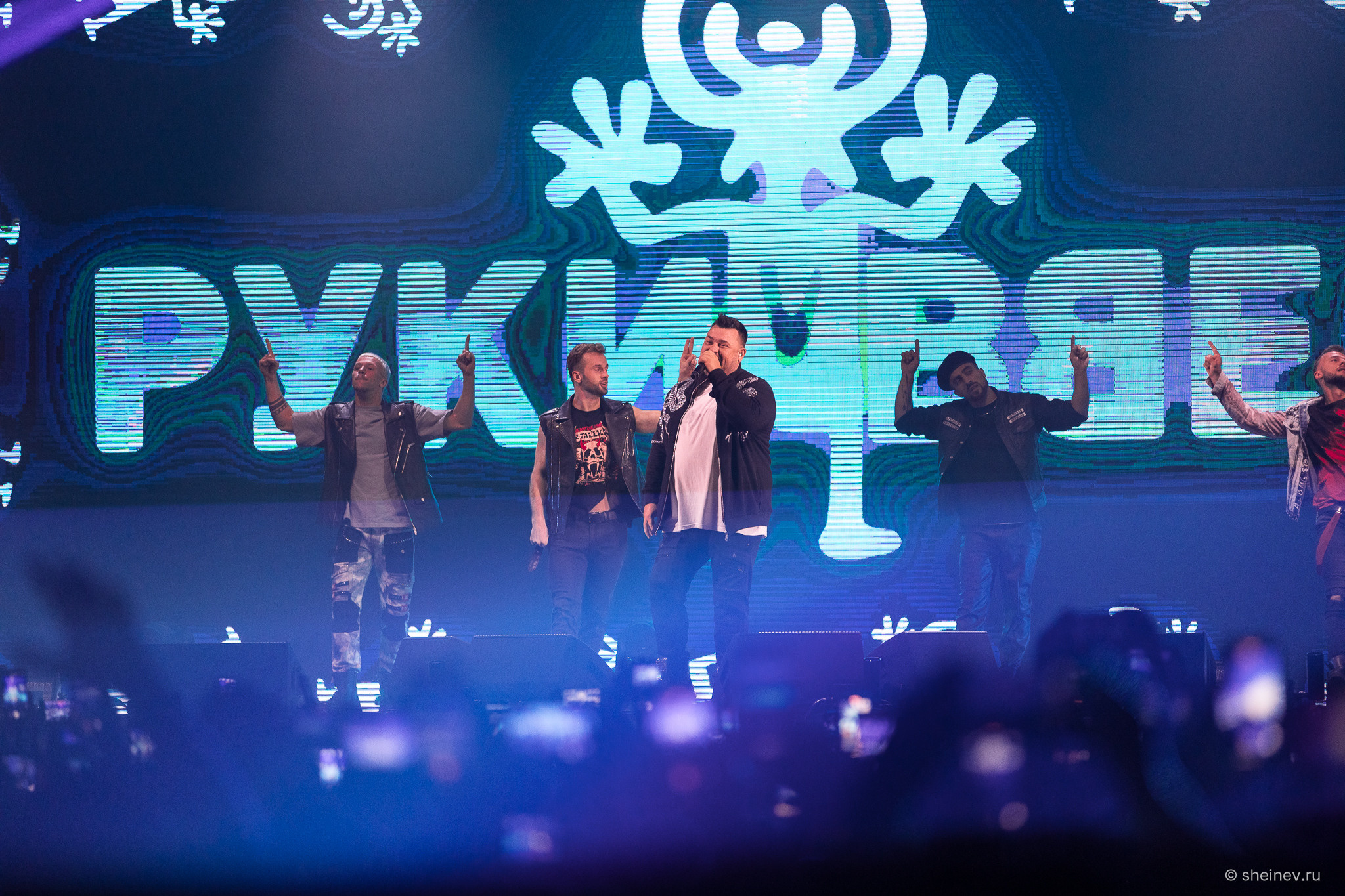 Руки Вверх. Фотограф в Астрахани Евгений Шеин