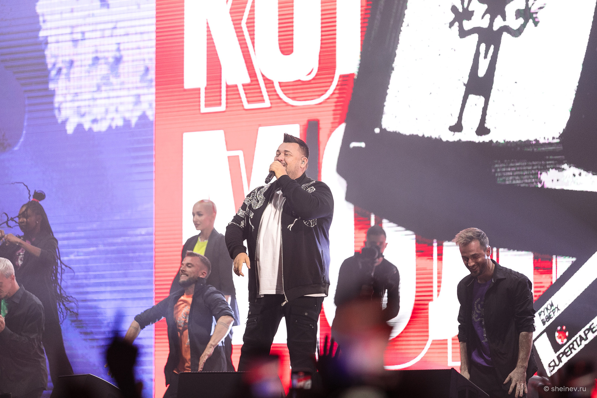 Руки Вверх. Фотограф в Астрахани Евгений Шеин