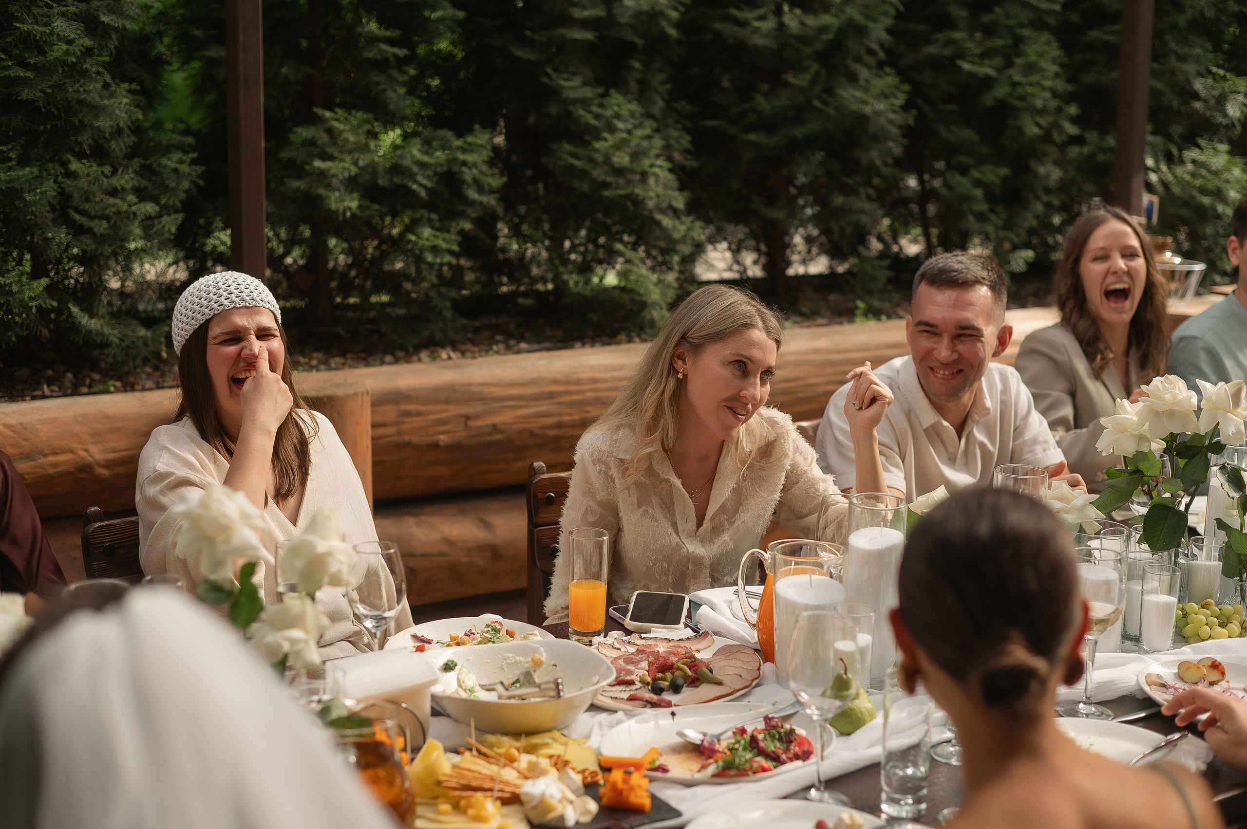 Динамичная свадьба где гости были активными участниками праздника. Свадебный фотограф в Ярославле Денис Медоваров