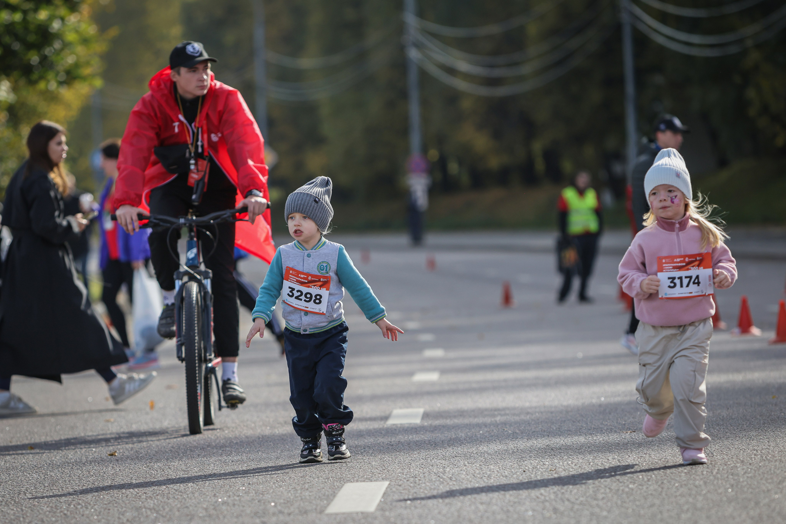 Полумарафон «Моя столица», 1-й день, 04.10.25. Фотограф Сергей Ловкий