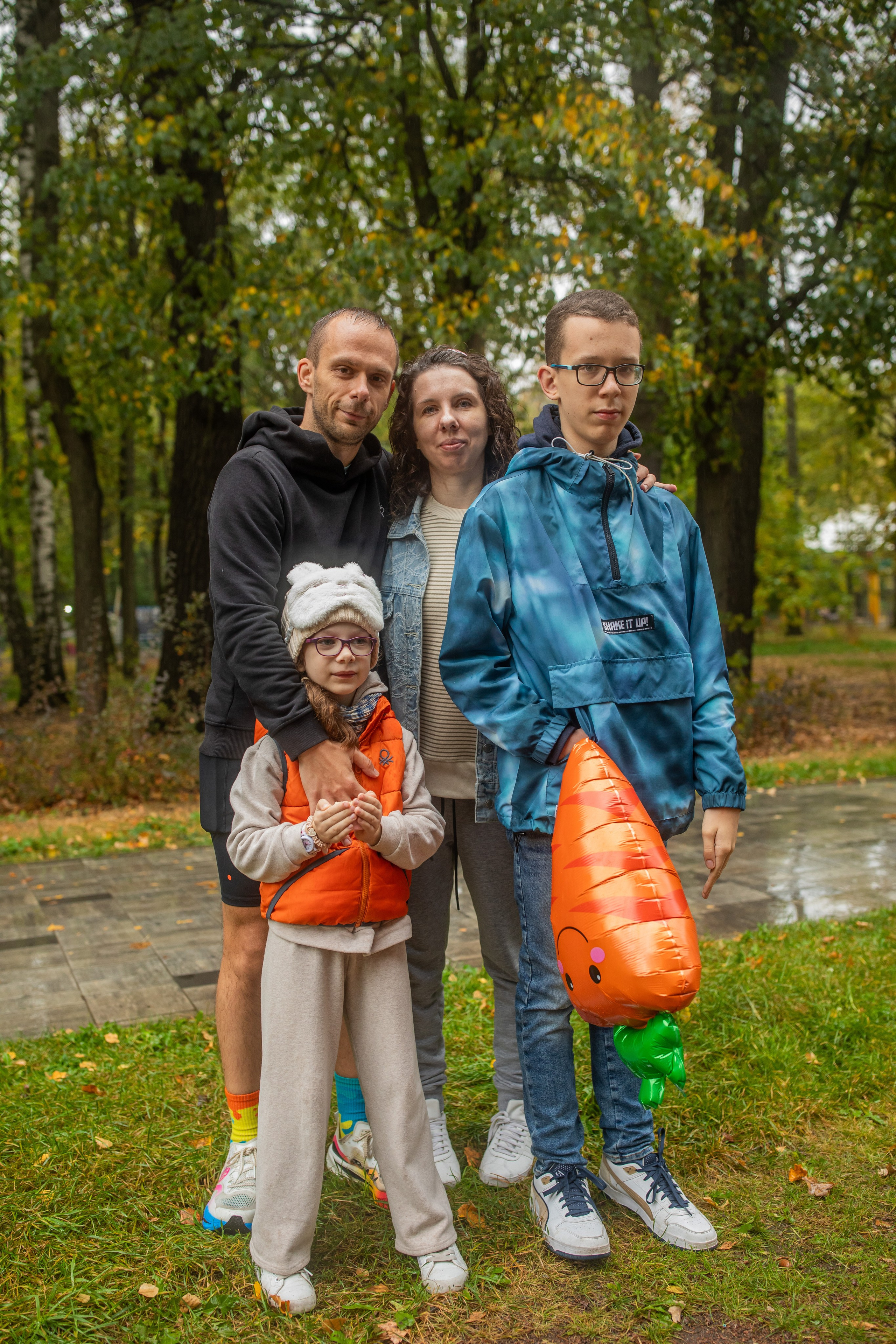 7 лет забегам 5 вёрст Химки 28.09.24. Фотограф Сергей Ловкий