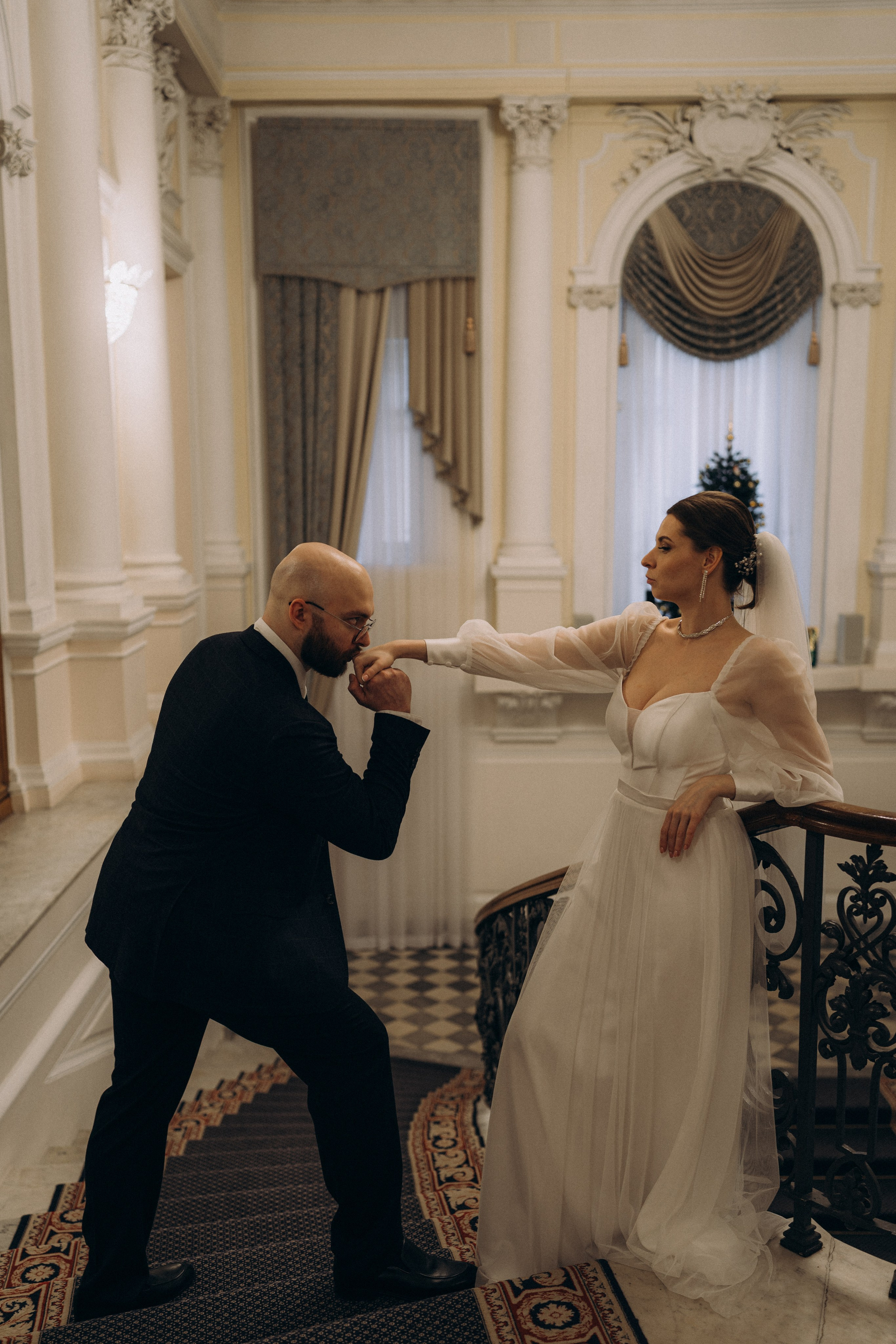 СВАДЕБНАЯ СЬЕМКА ВО ВТОРОМ ДВОРЦЕ (ДЕКАБРЬ) ТАКЖЕ СЬЕМКА В СТУДИИ НА ЧЕРНЫШЕВСКОЙ. Профессиональный фотограф, Санкт-Петербург — Виктория Богомолова