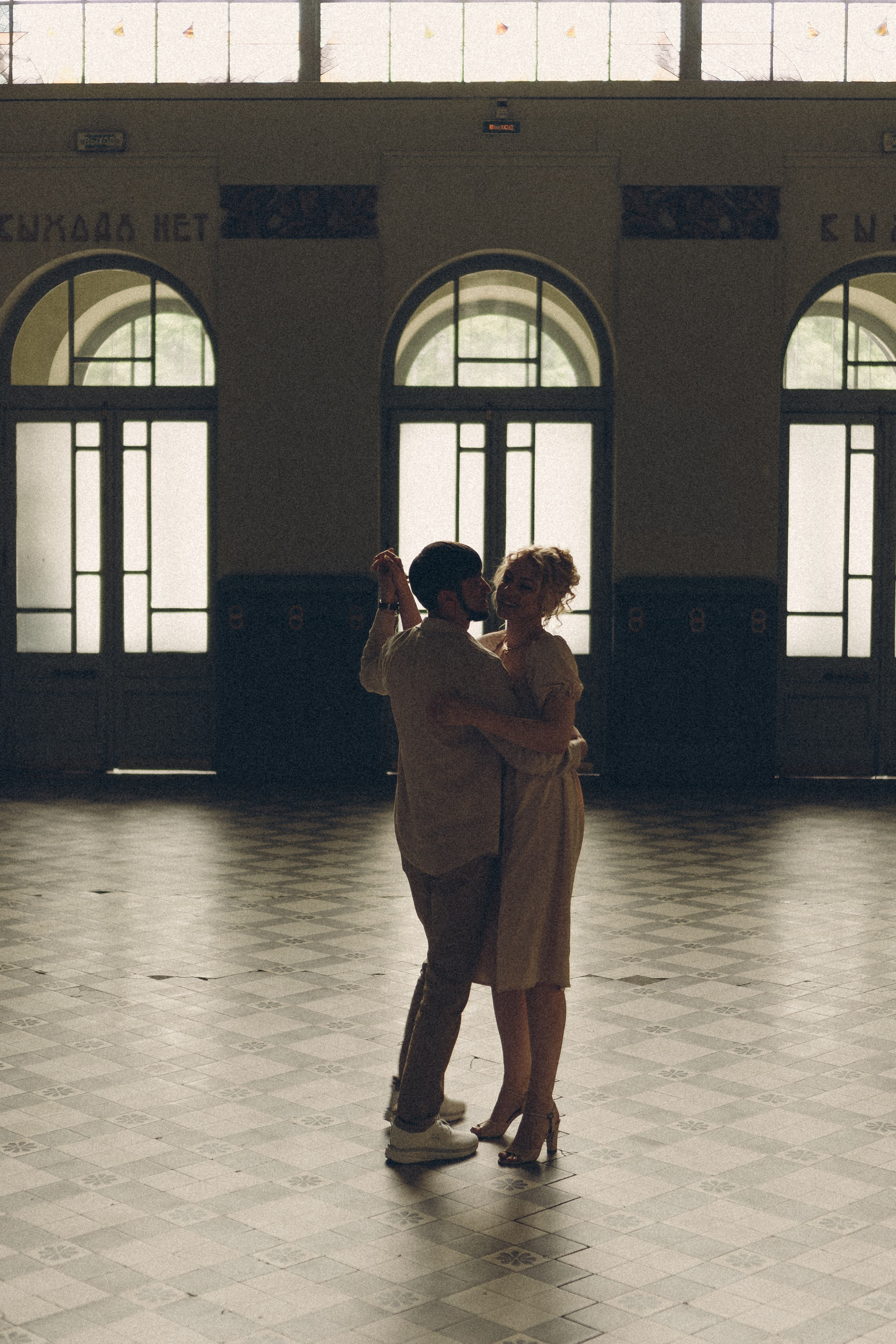 ПРОГУЛКА НА ВИТЕБСКОМ ВОКЗАЛЕ. Профессиональный фотограф, Санкт-Петербург — Виктория Богомолова