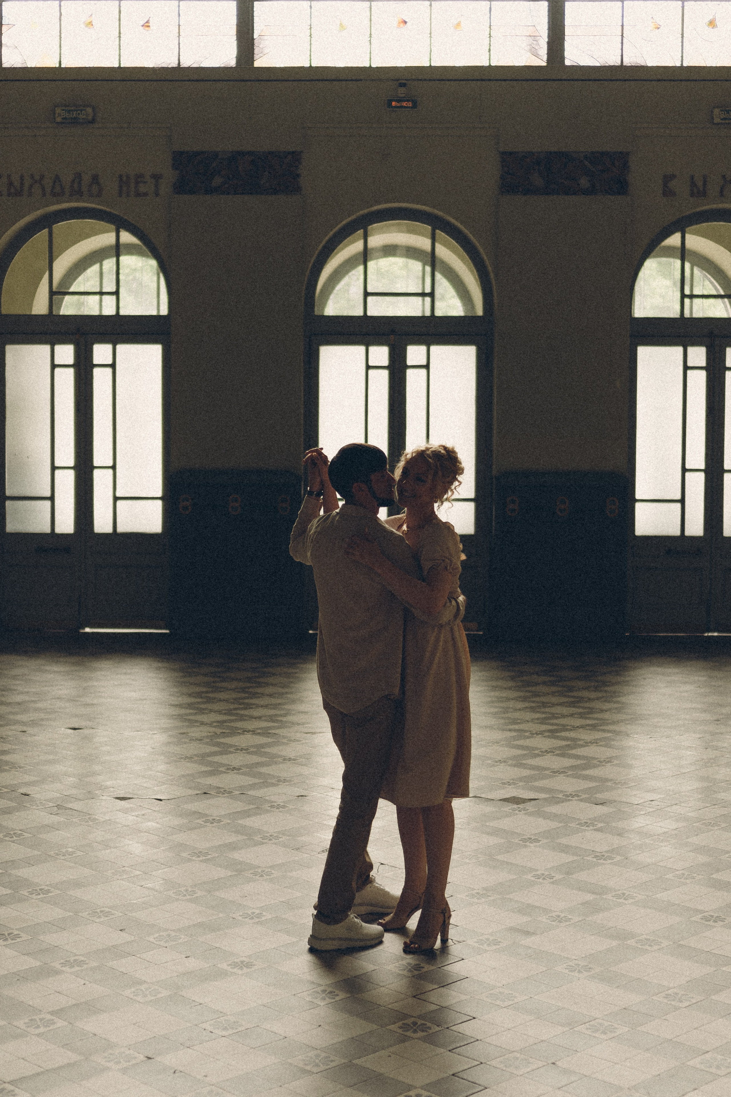 ПРОГУЛКА НА ВИТЕБСКОМ ВОКЗАЛЕ. Профессиональный фотограф, Санкт-Петербург — Виктория Богомолова