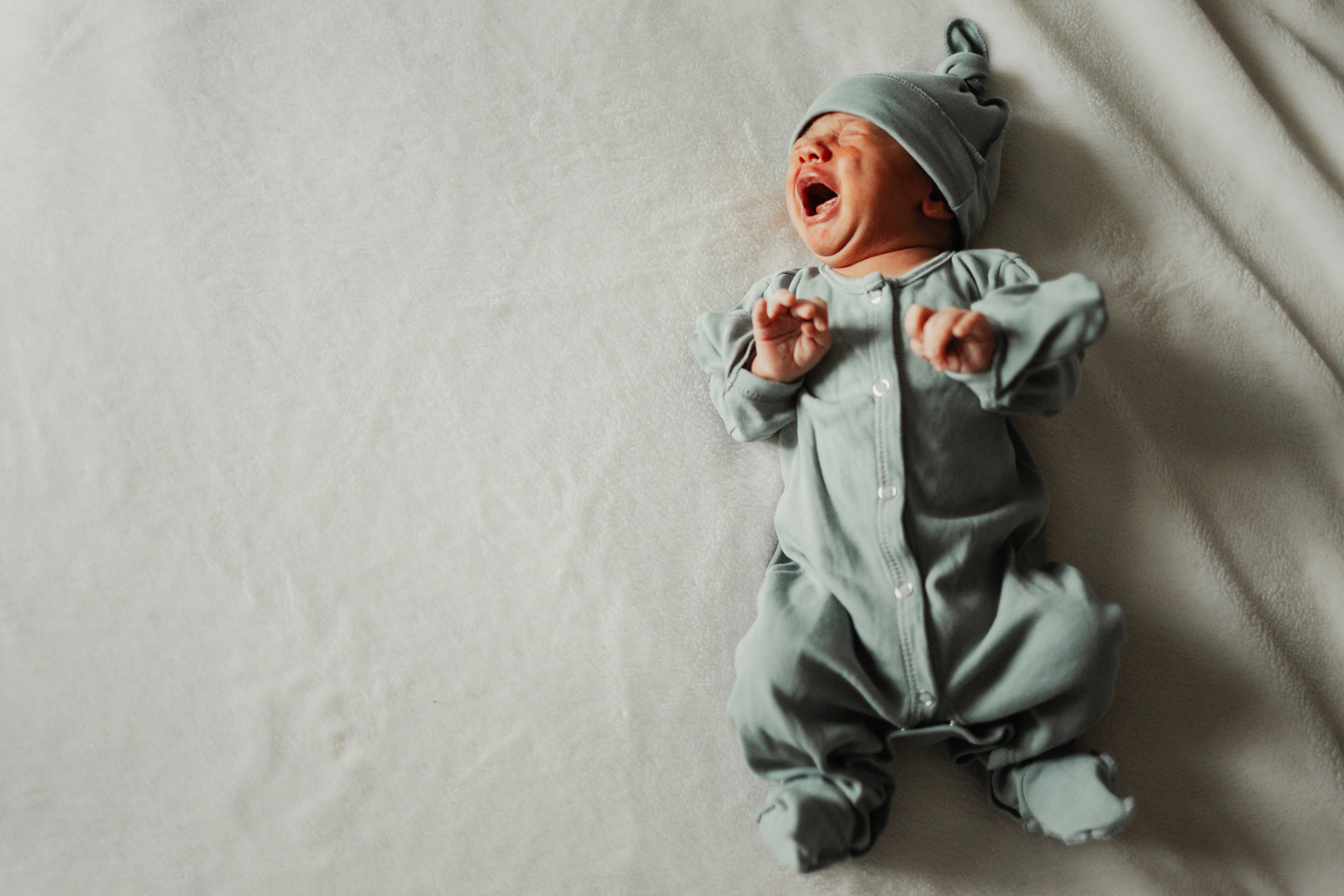 Миша. Newborn lifestyle фотограф Екатерина Будиновская