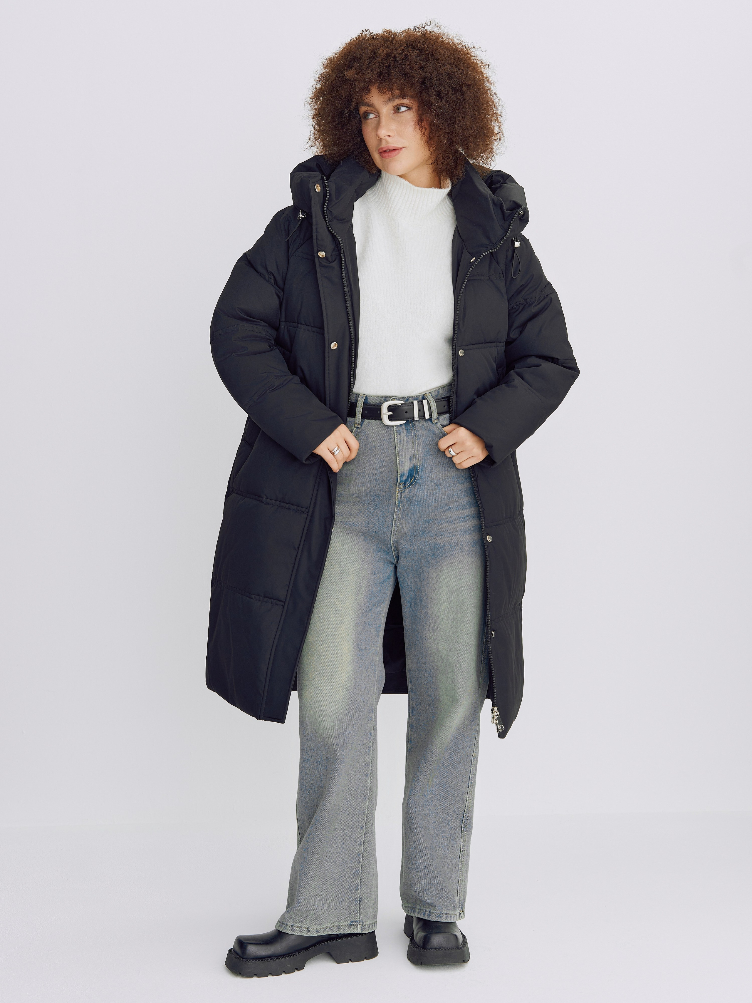 Куртки. Фотограф для маркетплейсов в Москве