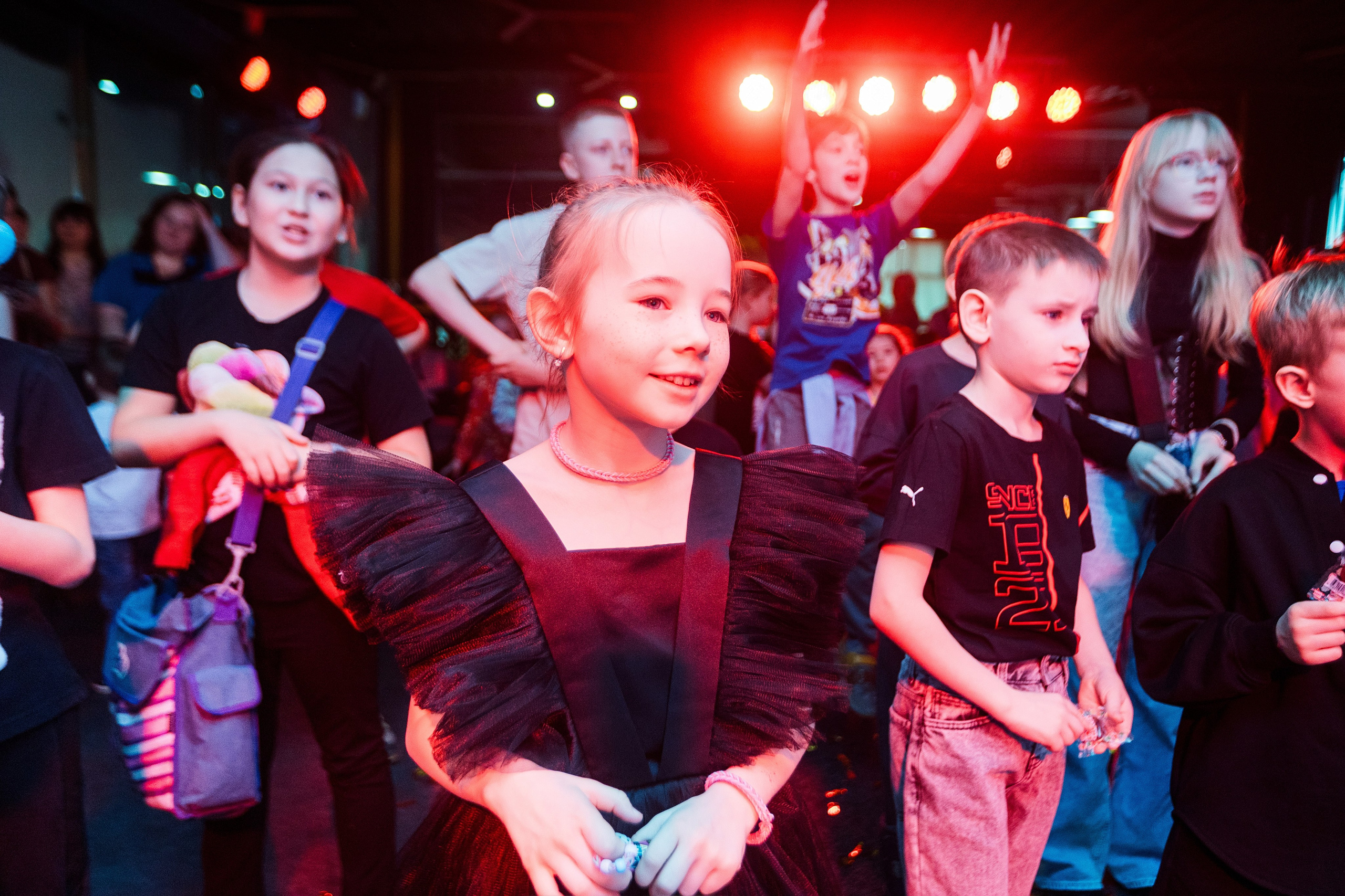 Арлекину 18 лет. Детский фотограф видеограф в Хабаровске Михаил Орлов