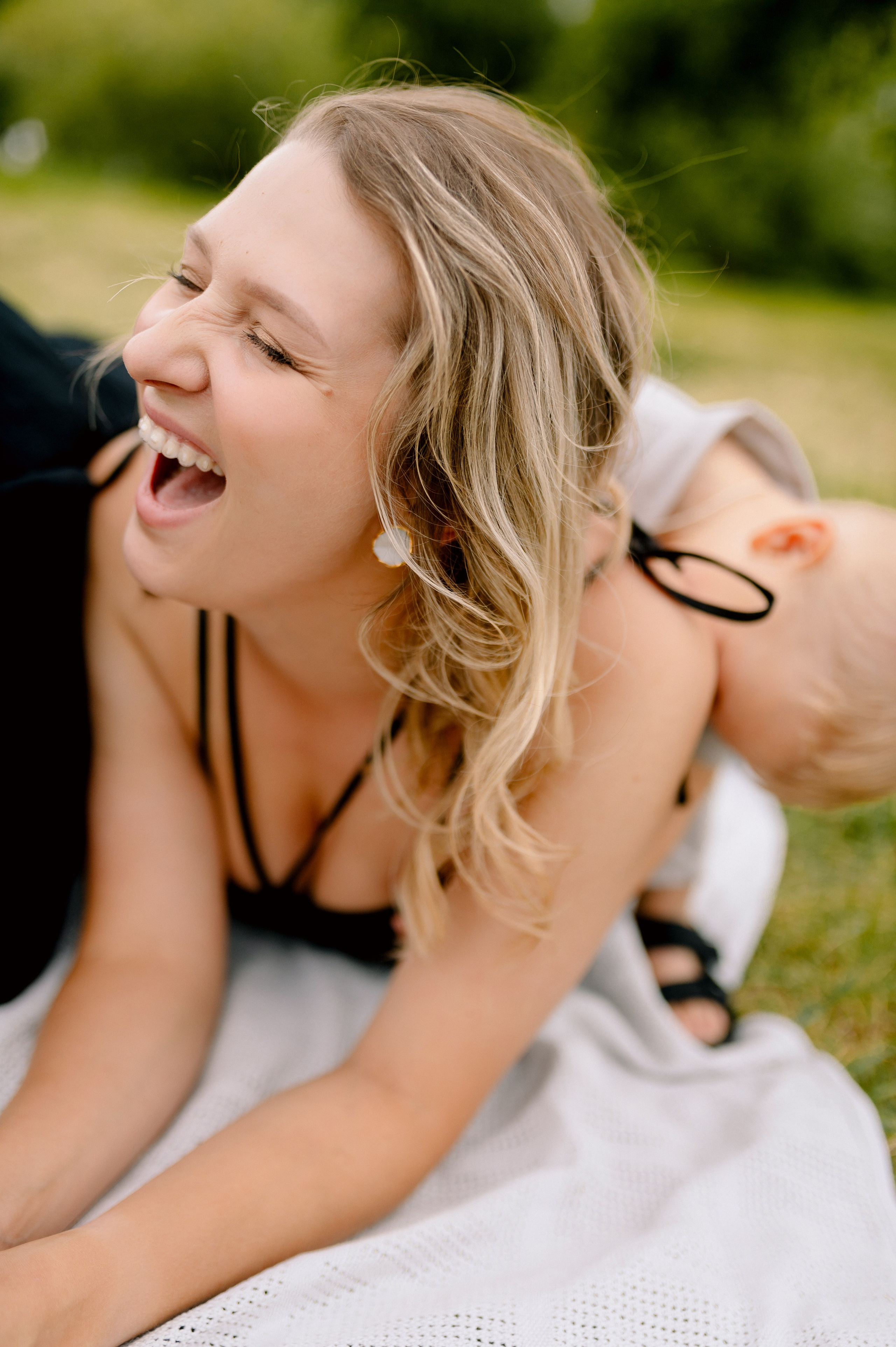С АРОМАТОМ СКОШЕННОЙ ТРАВЫ. Шашкова Вероника / Свадебный и семейный фотограф Москва и Ярославль