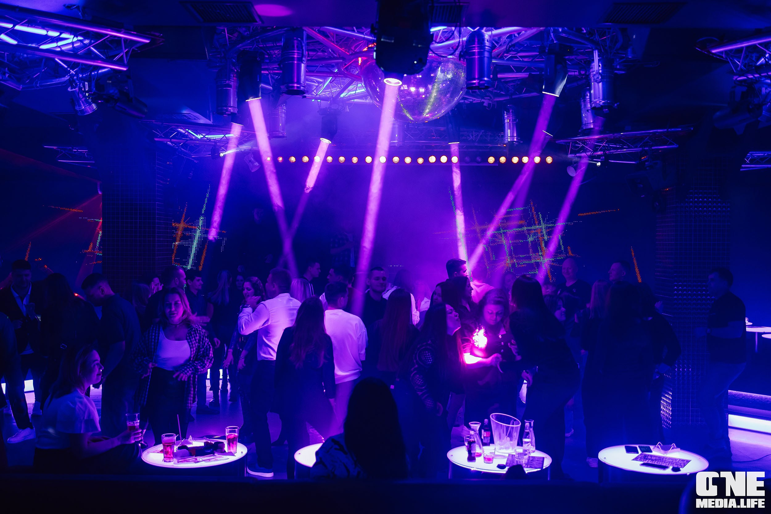 Фоторепортаж из РК Планета. One Media Life: фоторепортажи, фотоотчеты с мероприятий и заведений