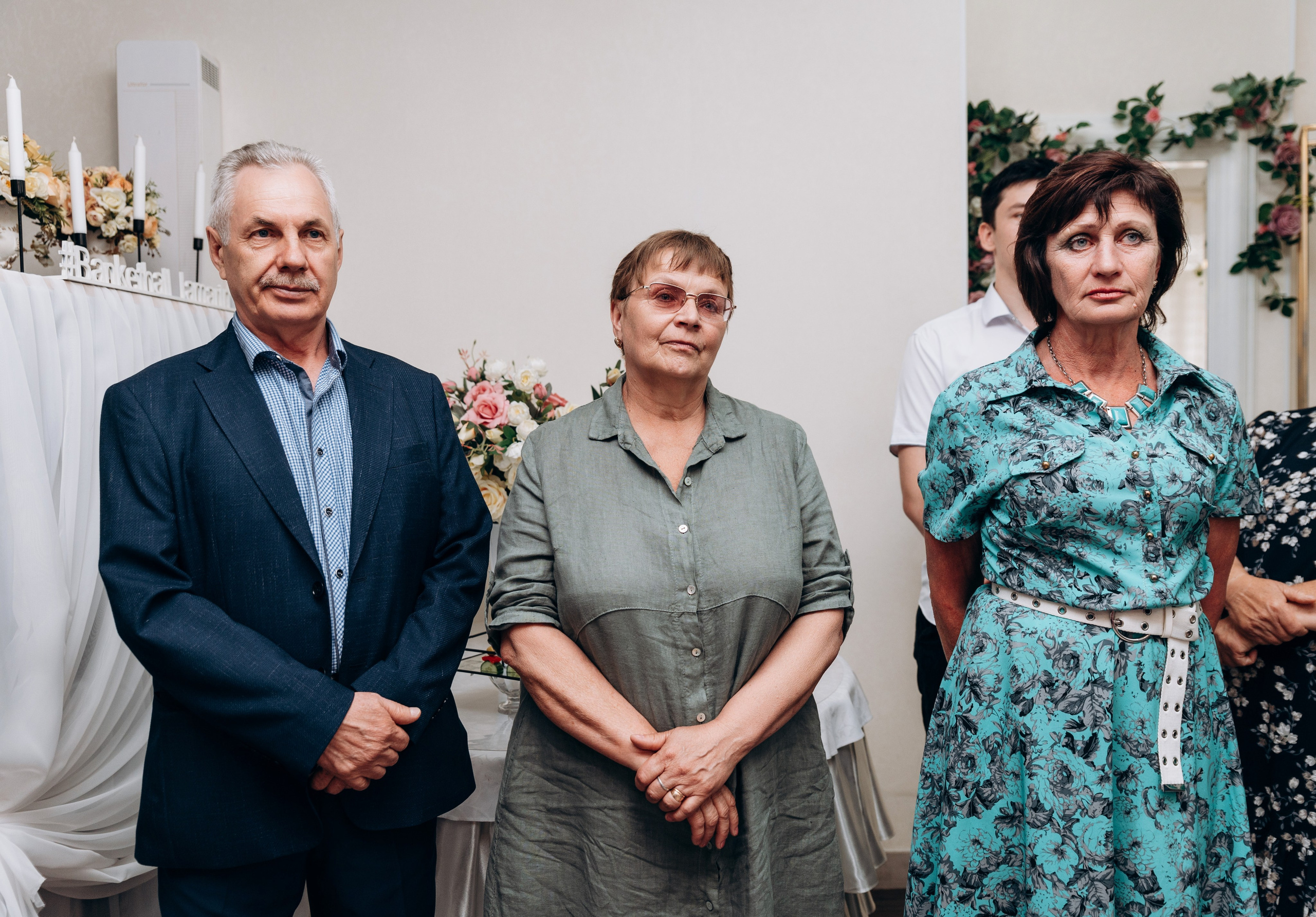 Прогулка, регистрация, банкет. Фотограф в Новосибирске