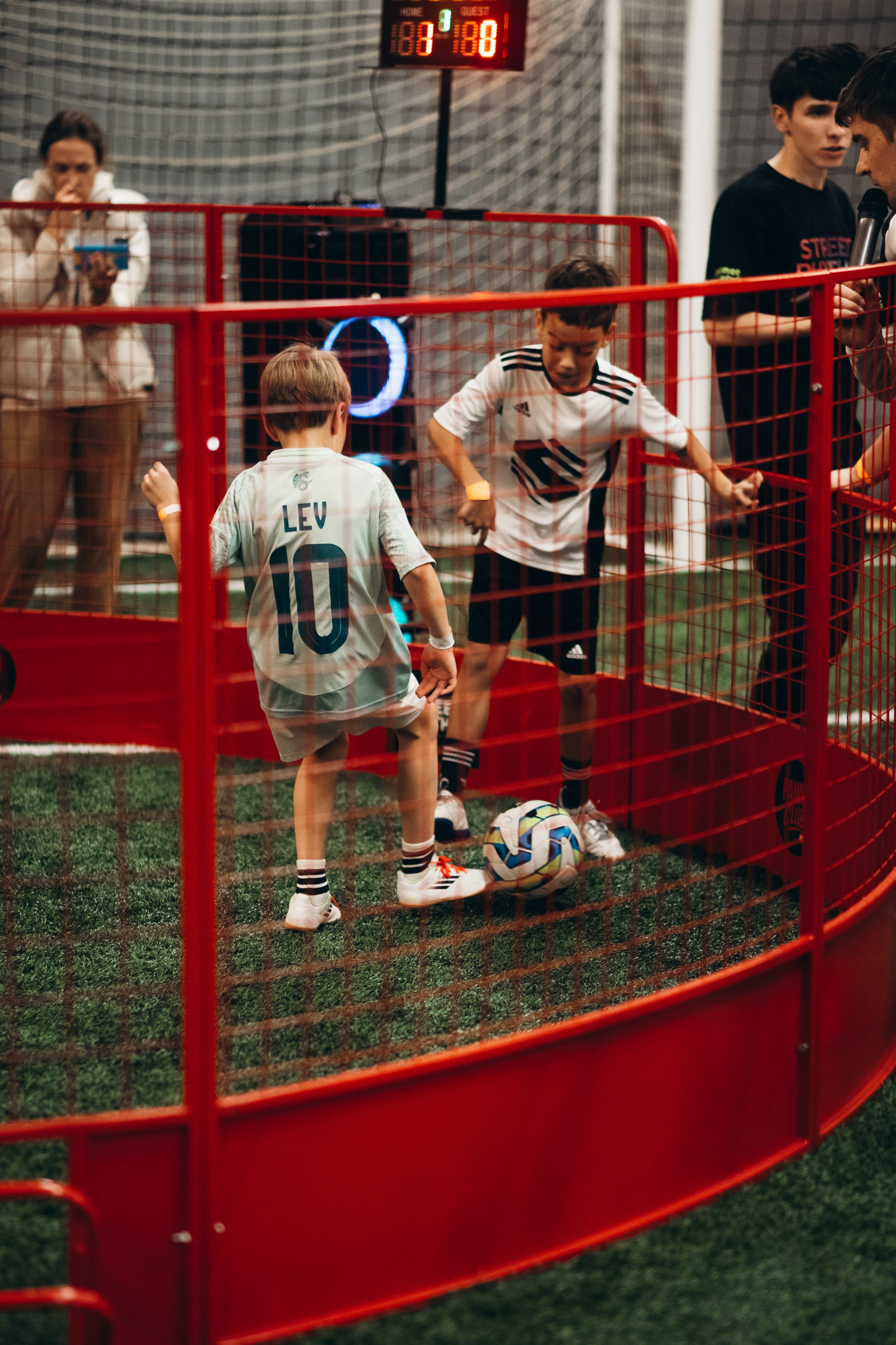 Турнир по футбольному фристайлу, панне и теннисболу