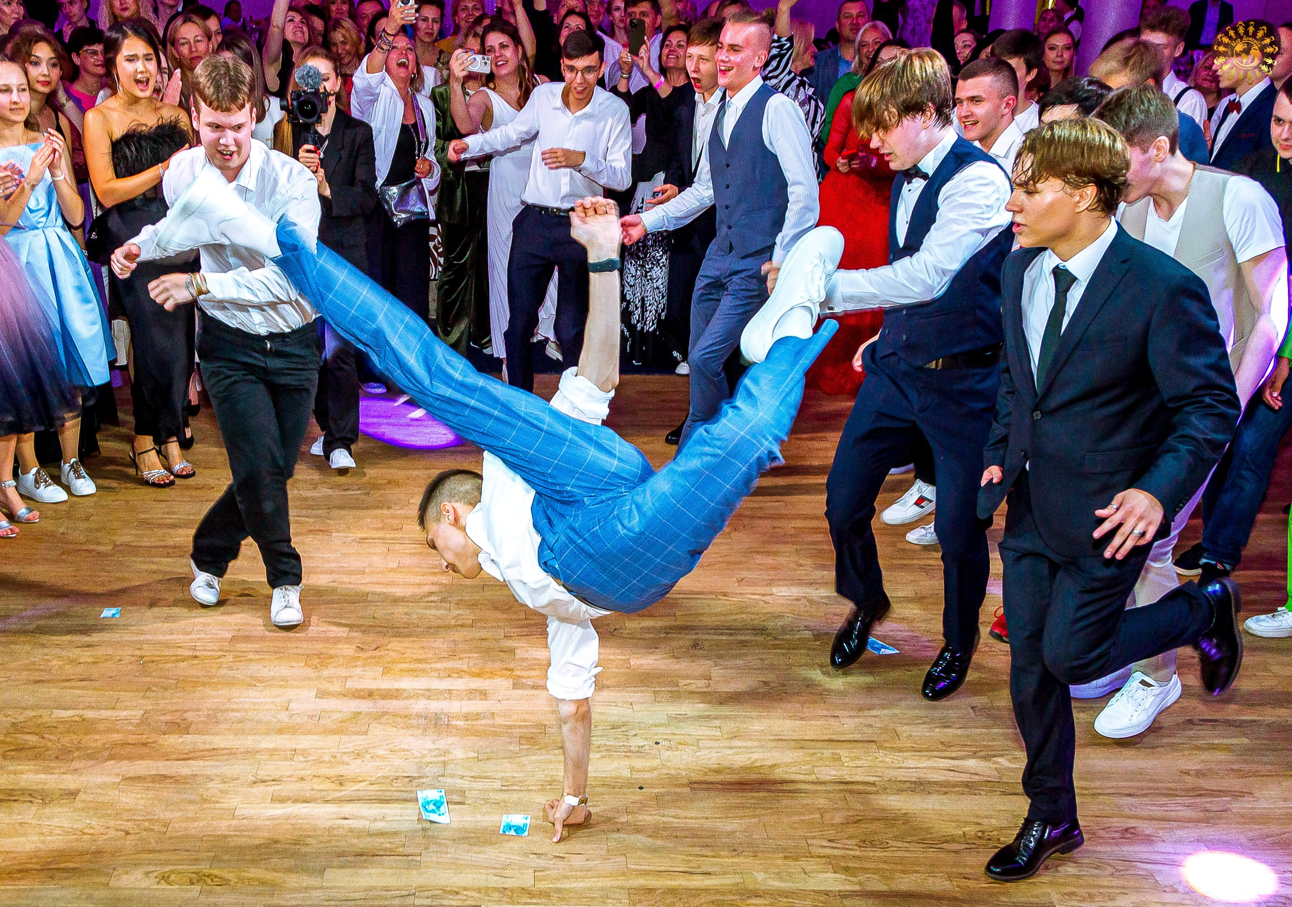 Выпускной 2023 (11-е классы) Triumph City Hall Москва. Репортажная съемка в Москве и области. Анималистика