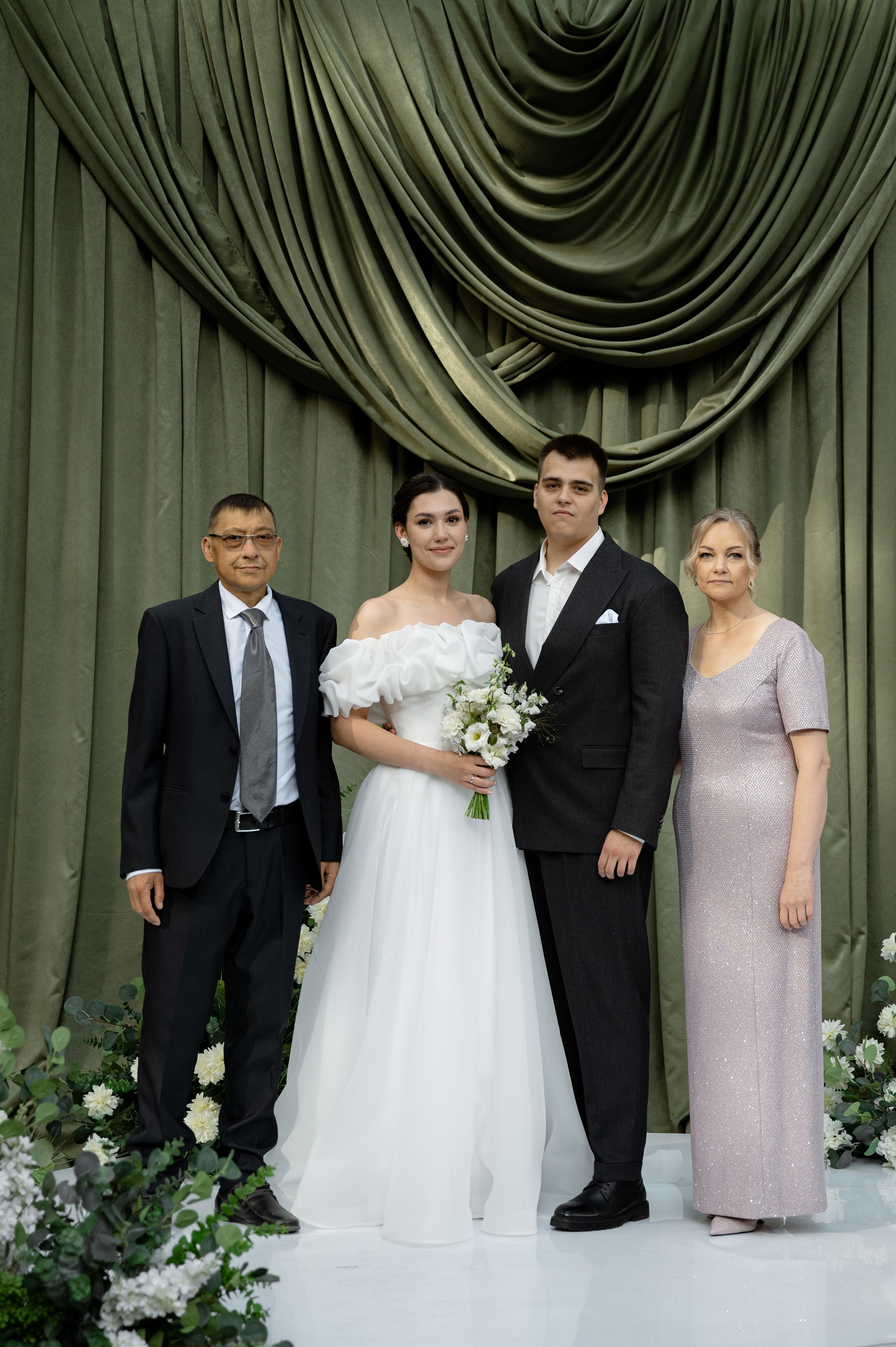 Арина & Никита. Свадебный и семейный фотограф Тюмень Екатеринбург Москвина Алёна