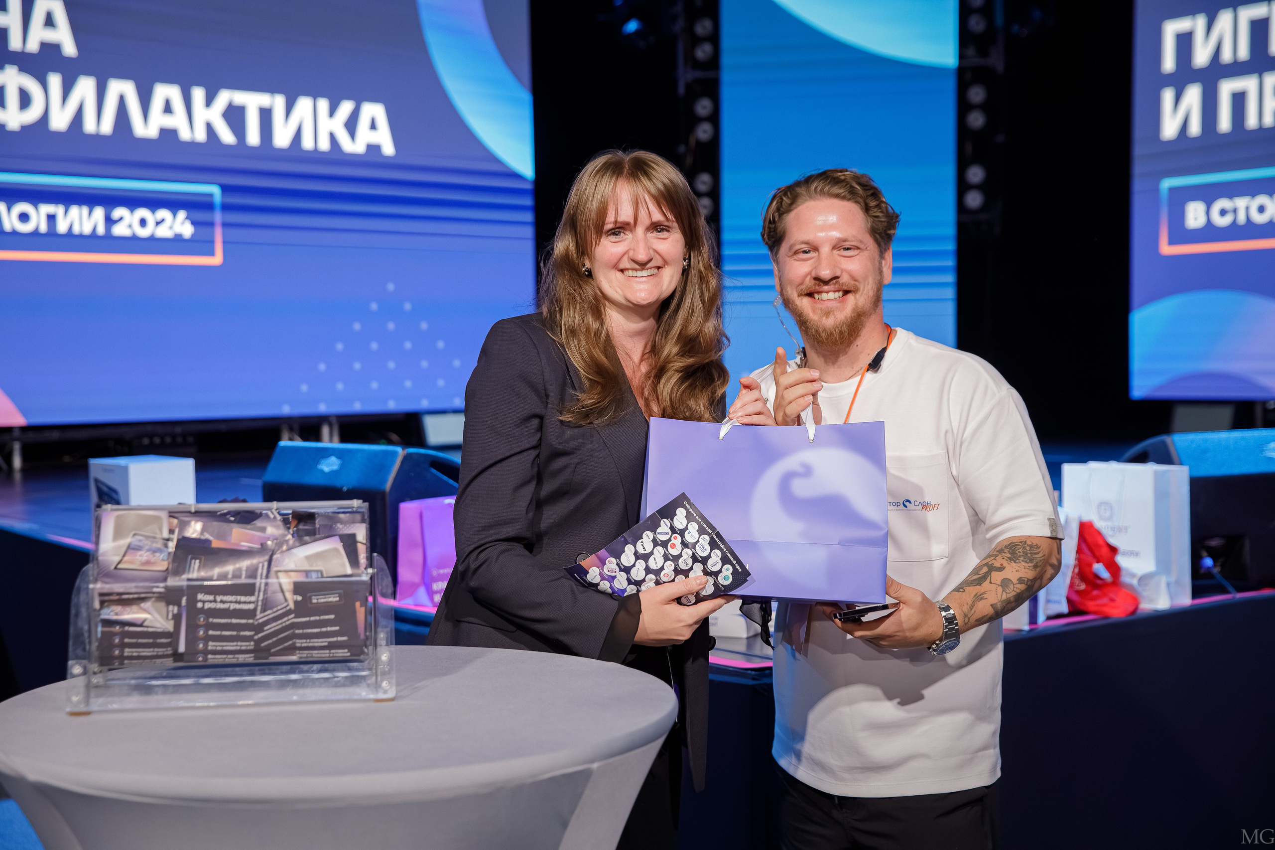 Конференция Гигиена и Профилактика. Маша Гонтарь Семейный домашний репортажный фотограф в Санкт-Петербурге