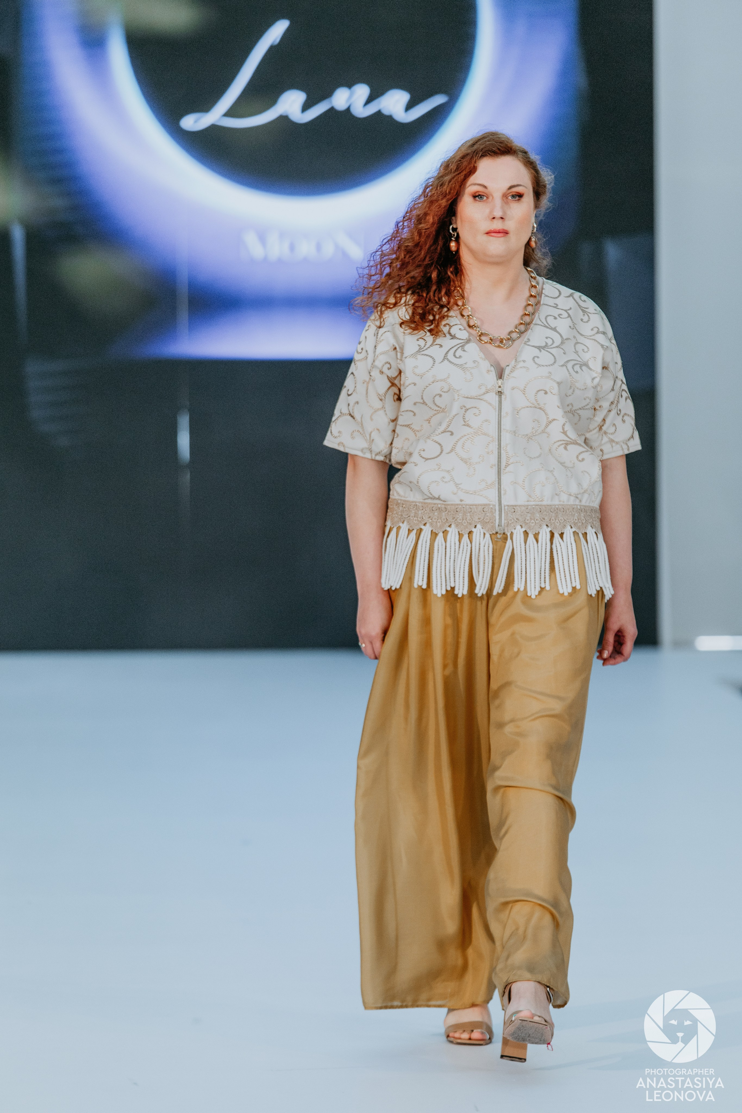 Fashion Week Türkiye [spring, 2025]. Anastasia Leonowa