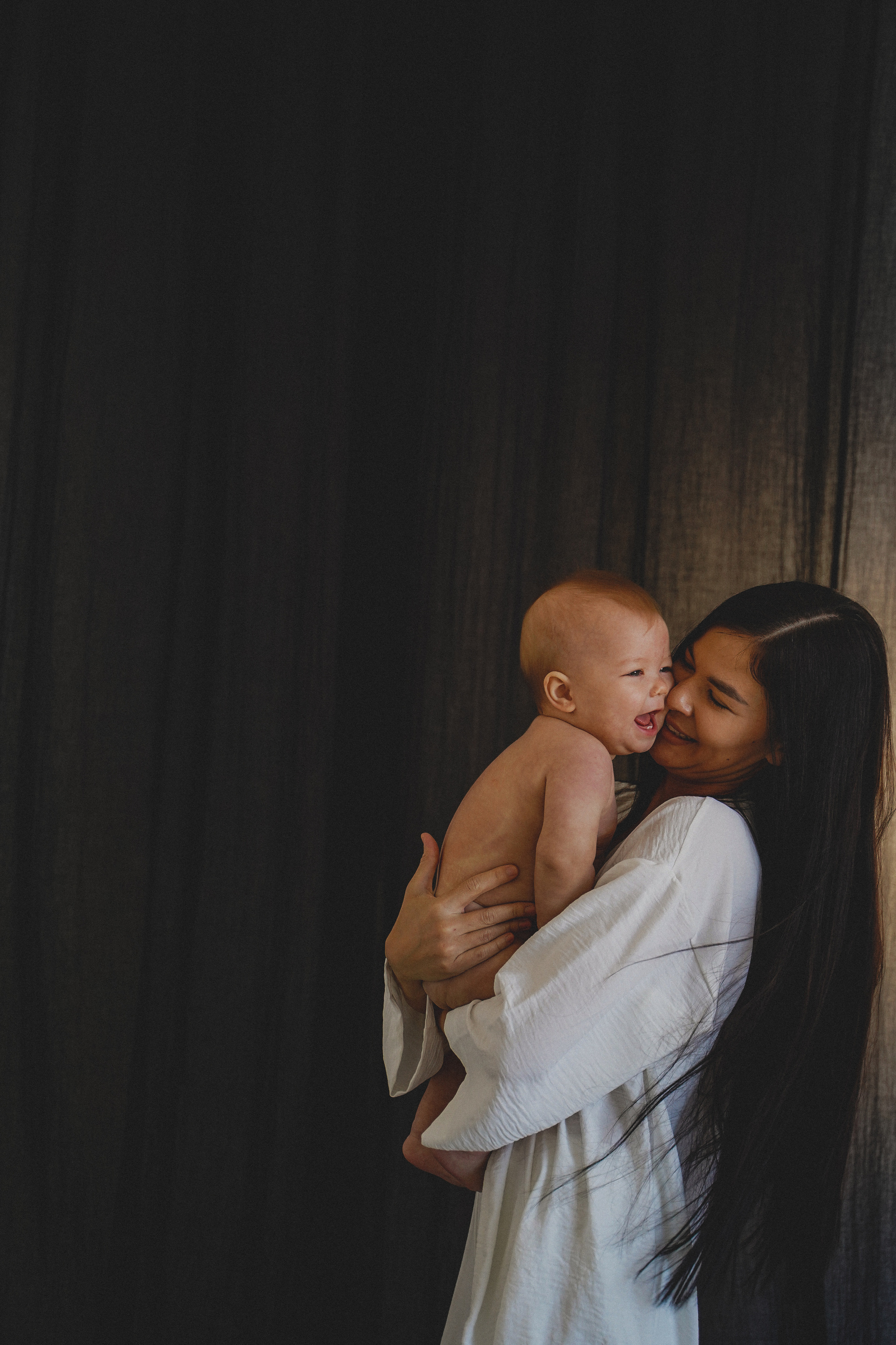 Мама и малыш. Семейный и женский фотограф в Краснодаре Анастасия Приймак