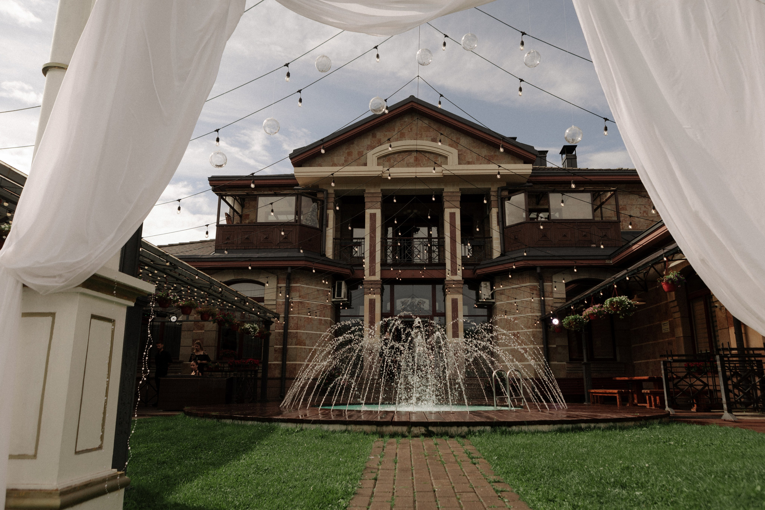 Аля и Паша. Свадьба в Пахра Парк. Свадебный и портретный фотограф в Москве Анастасия Масюк