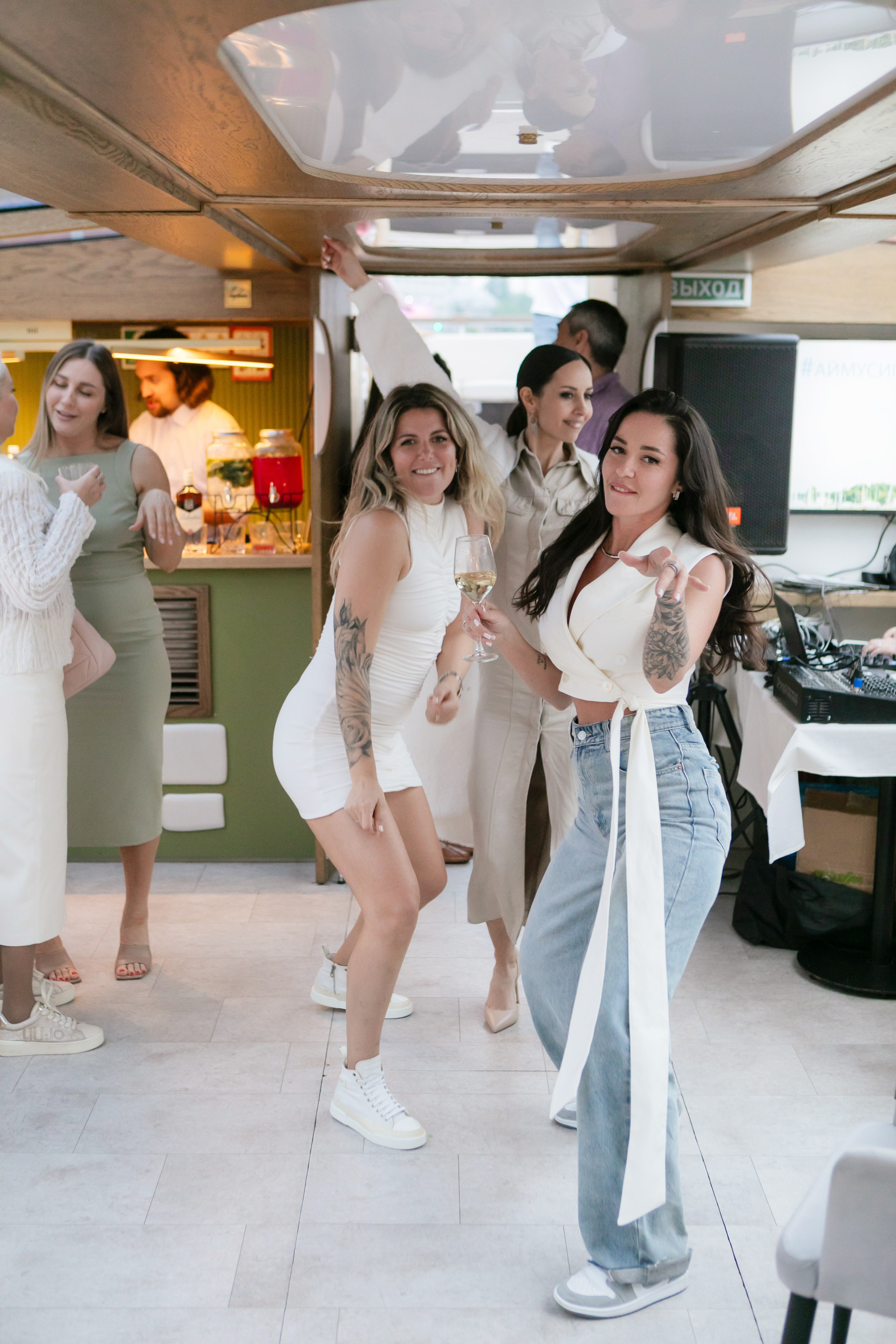 Частные мероприятия. Брук Артём