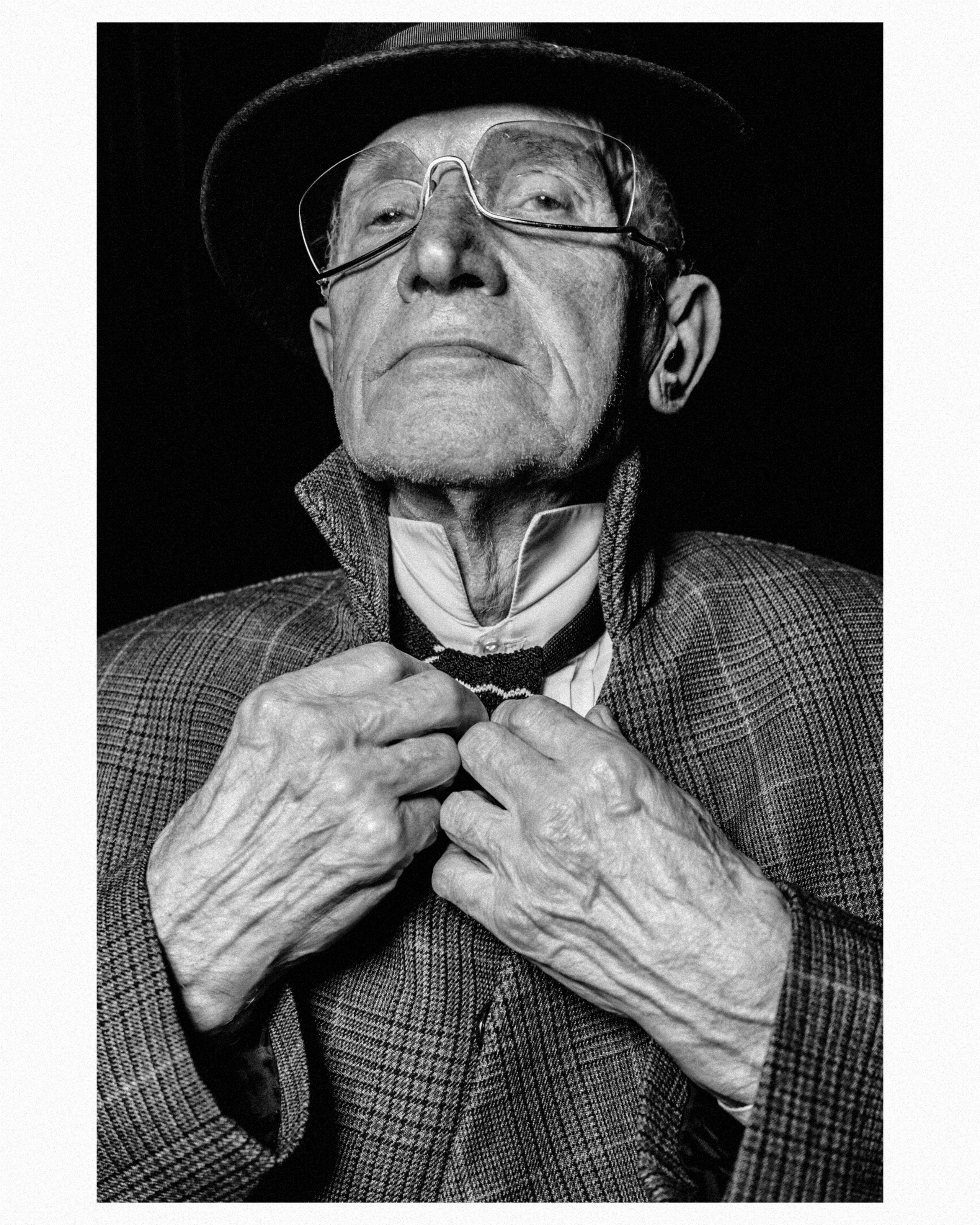 “Business portrait” Chief photographer Forbes premium shooting Dubai, Moscow. Portrait photographer Moscow, UAE, Oleg Koshmarov