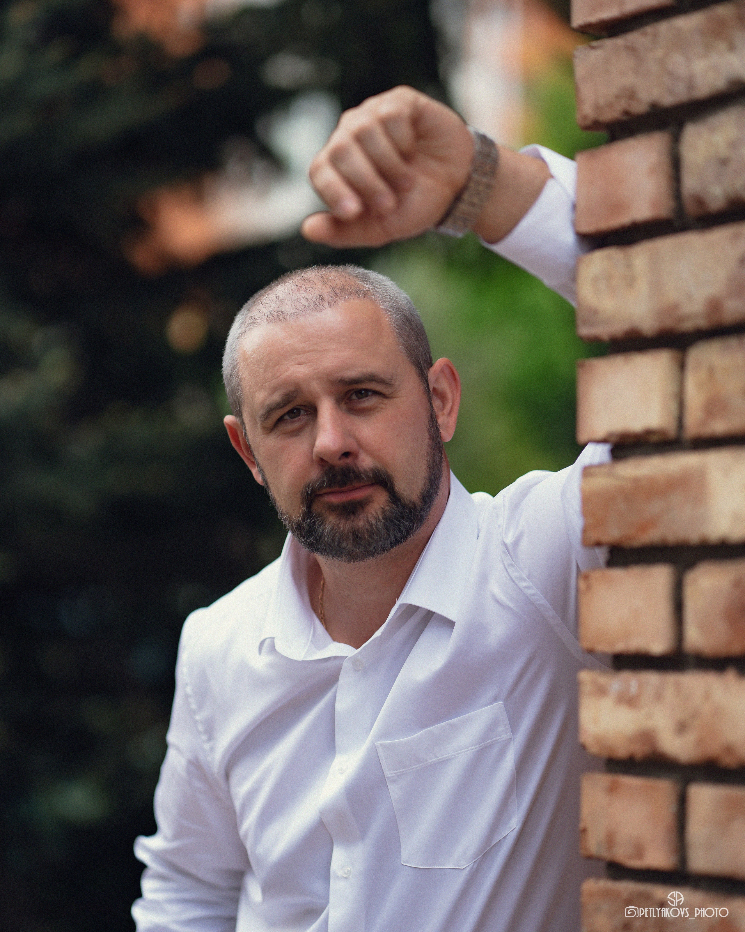 Мужской фотограф Chester pub Пятигорск