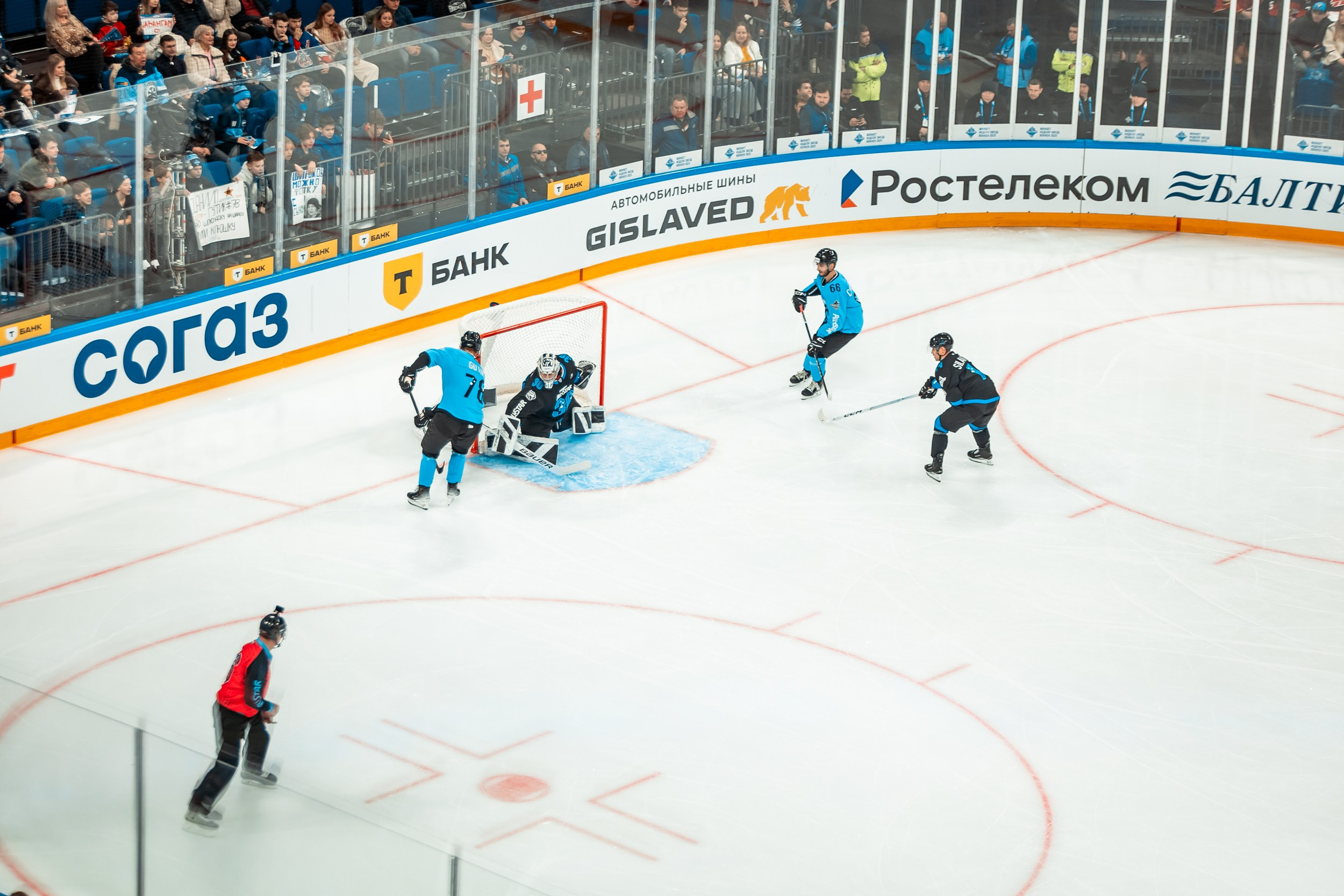 KHL All-Star 2025. Репортажный фотограф в Сочи Дмитрий Ветринский