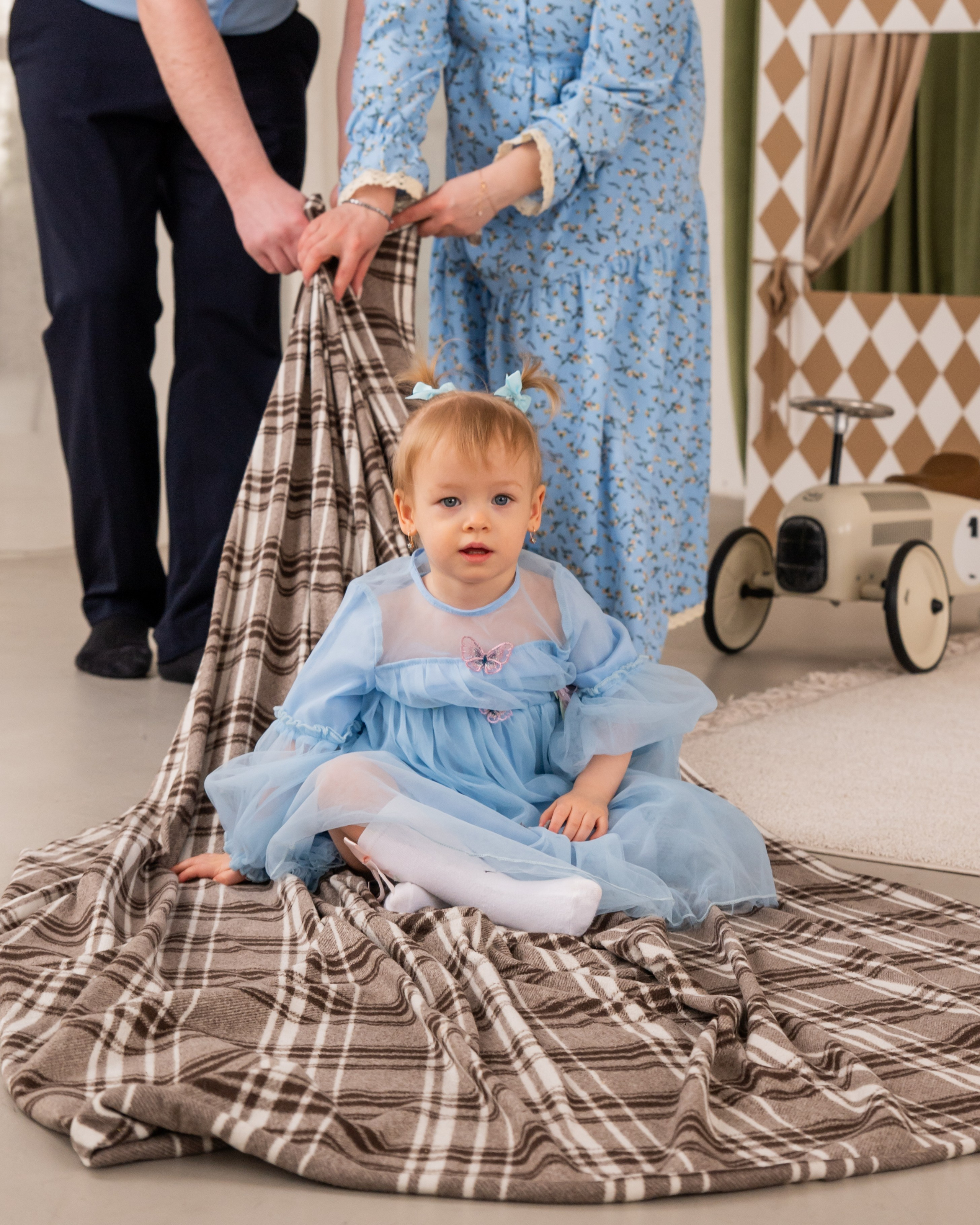 Я Ольга Казанцева, фотографирую снимаю ваши киноистории и печатаю фото и цифровые портреты на холсте