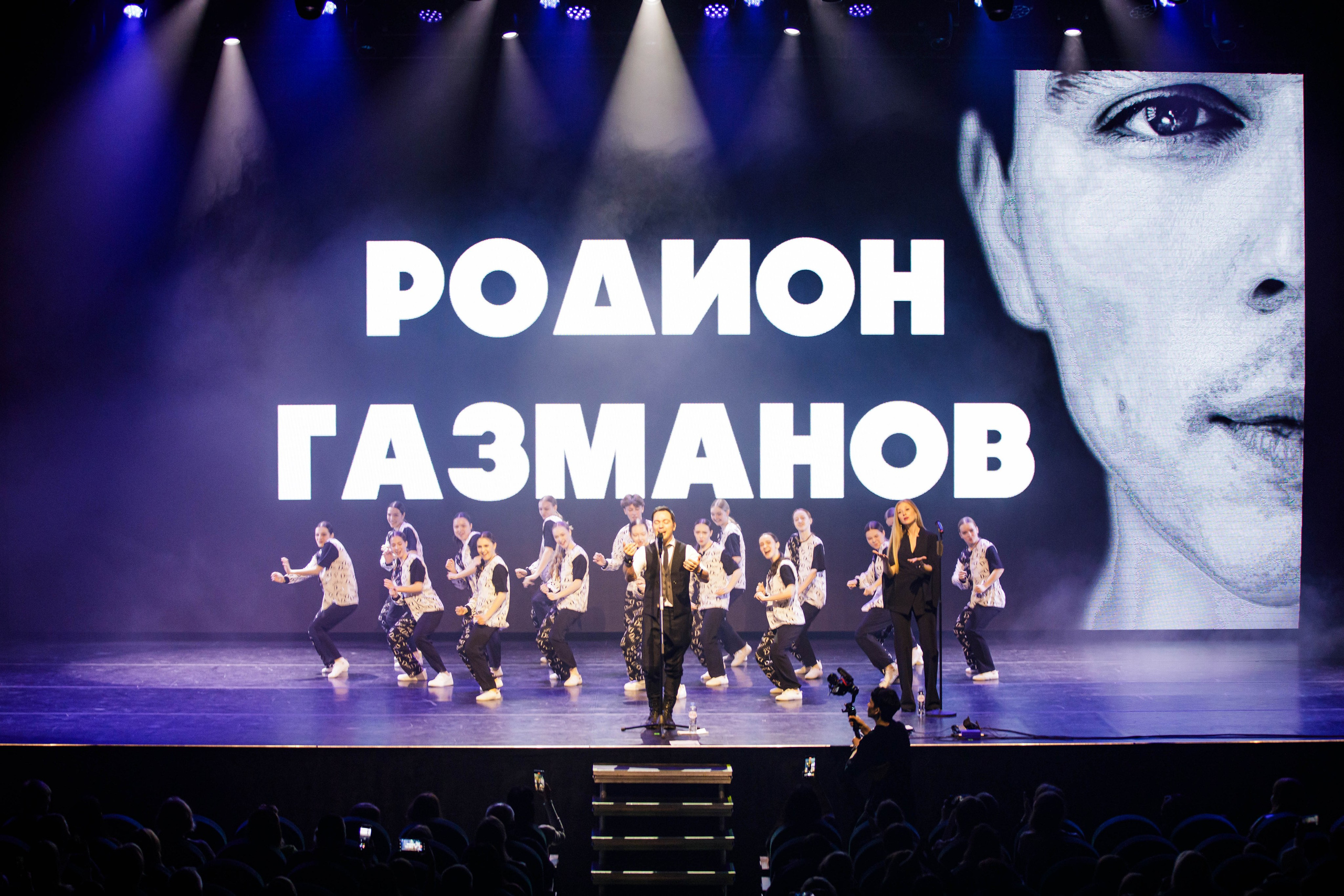 Концертное. ЧБ Фотограф Ольга Лесли