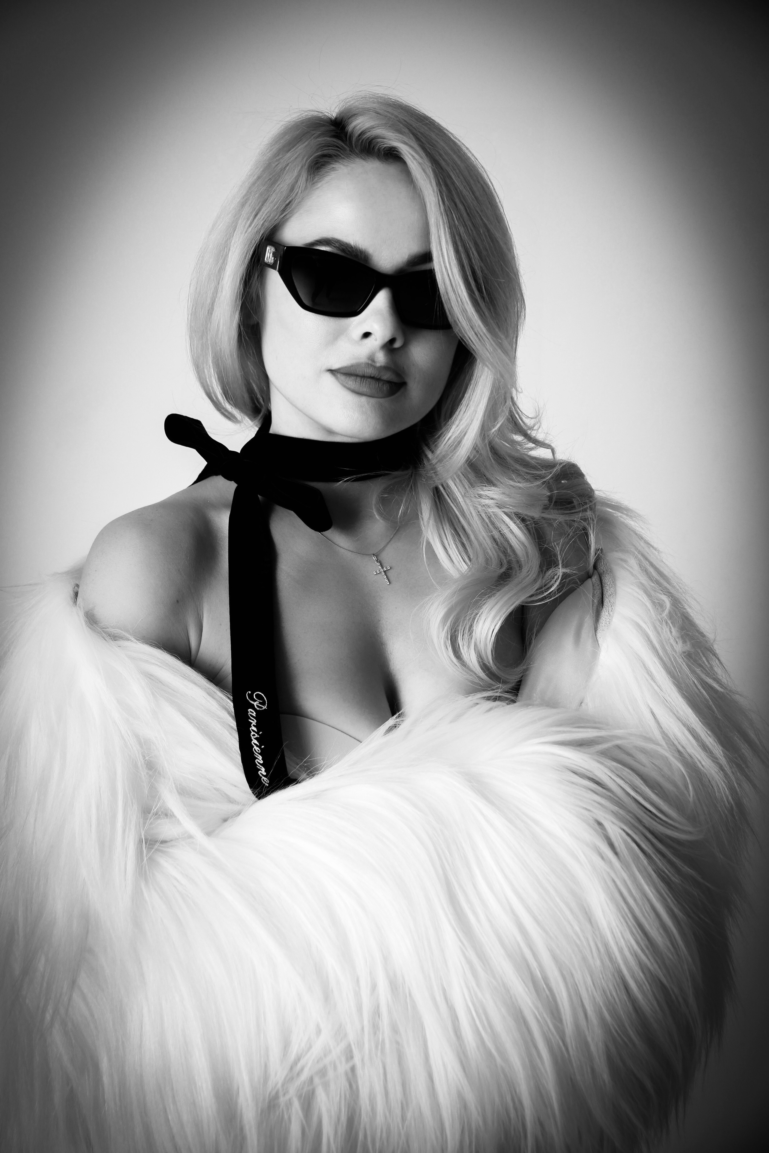 Женские студийные фотосъемки. Фотограф-ретушер Екатерина Стародубцева