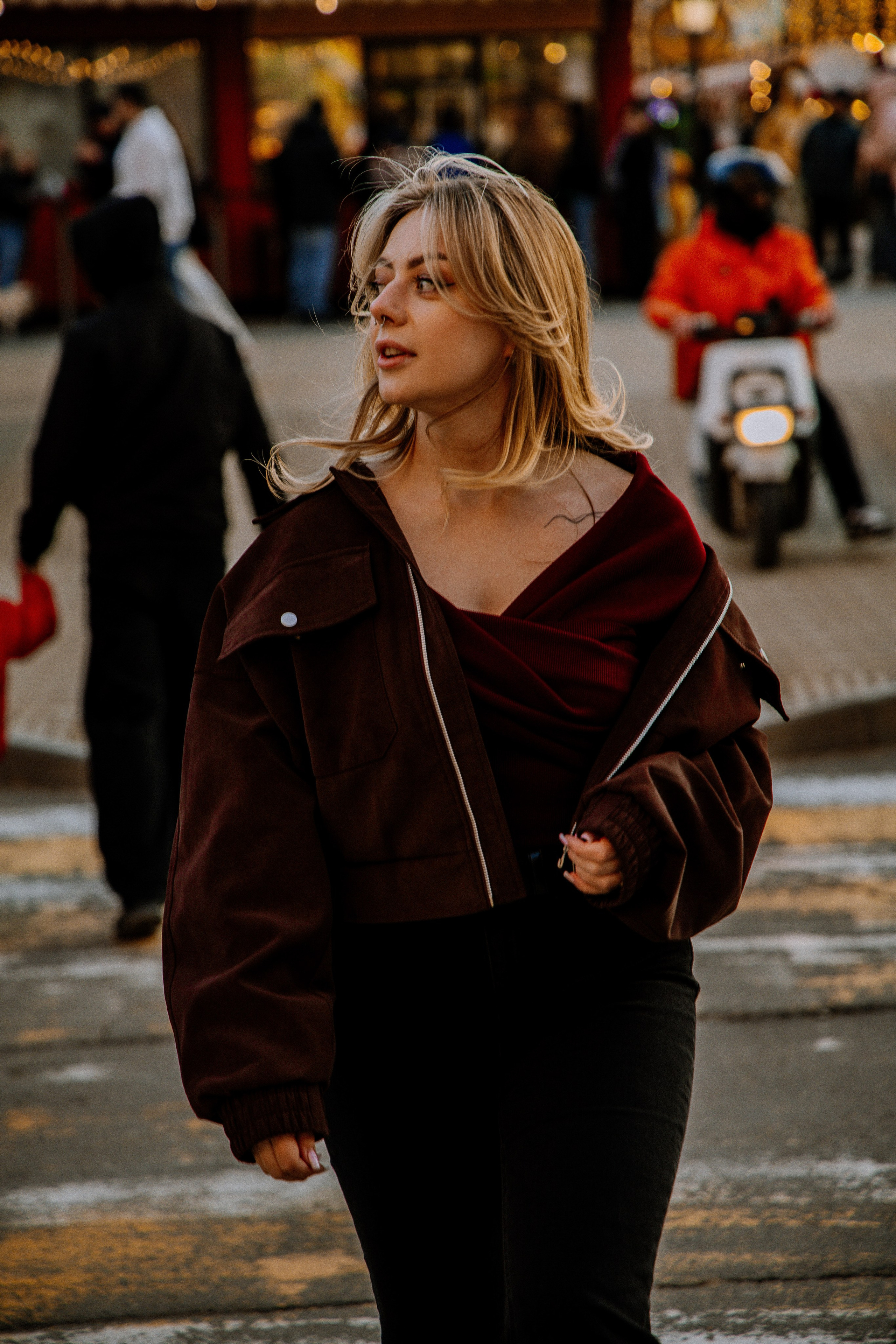 Городская прогулка с Александрой. Семейный фотограф | Керчь | Ивановская Виктория