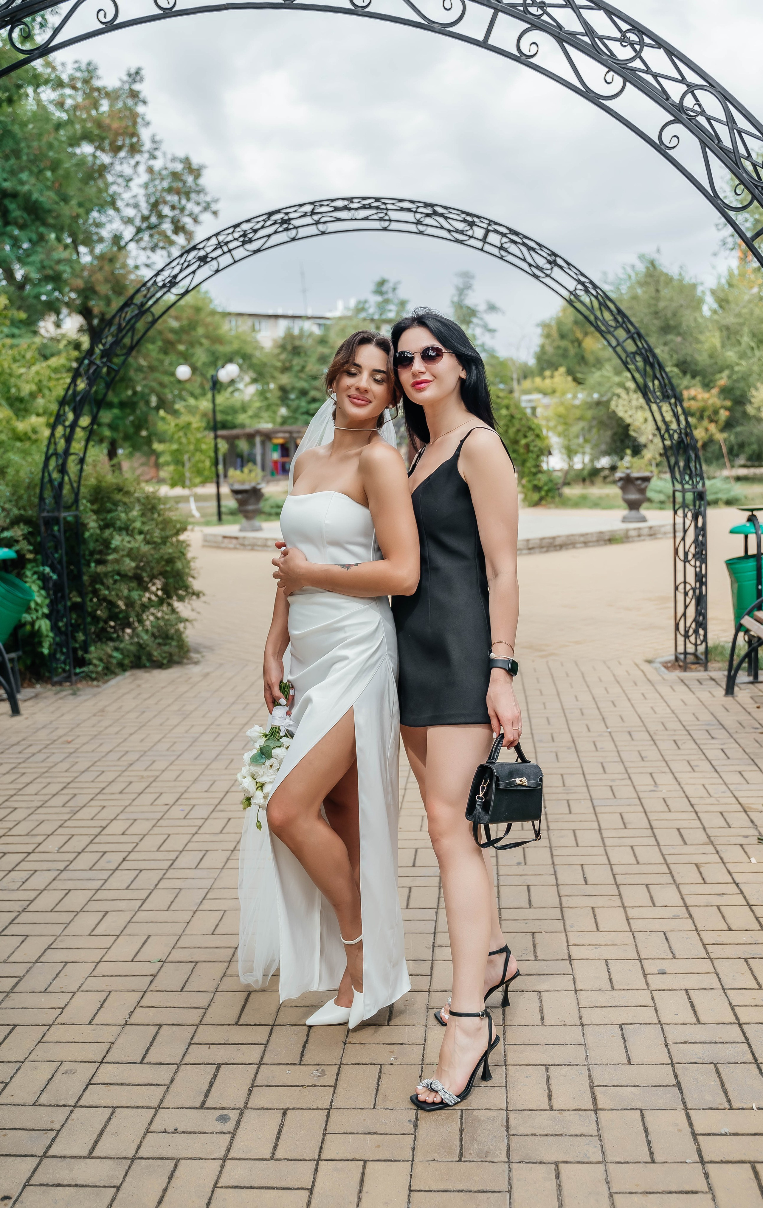 Лейла и Женя, 23.08.24. Фотограф Виктория Казановская в Каменске-Шахтинском