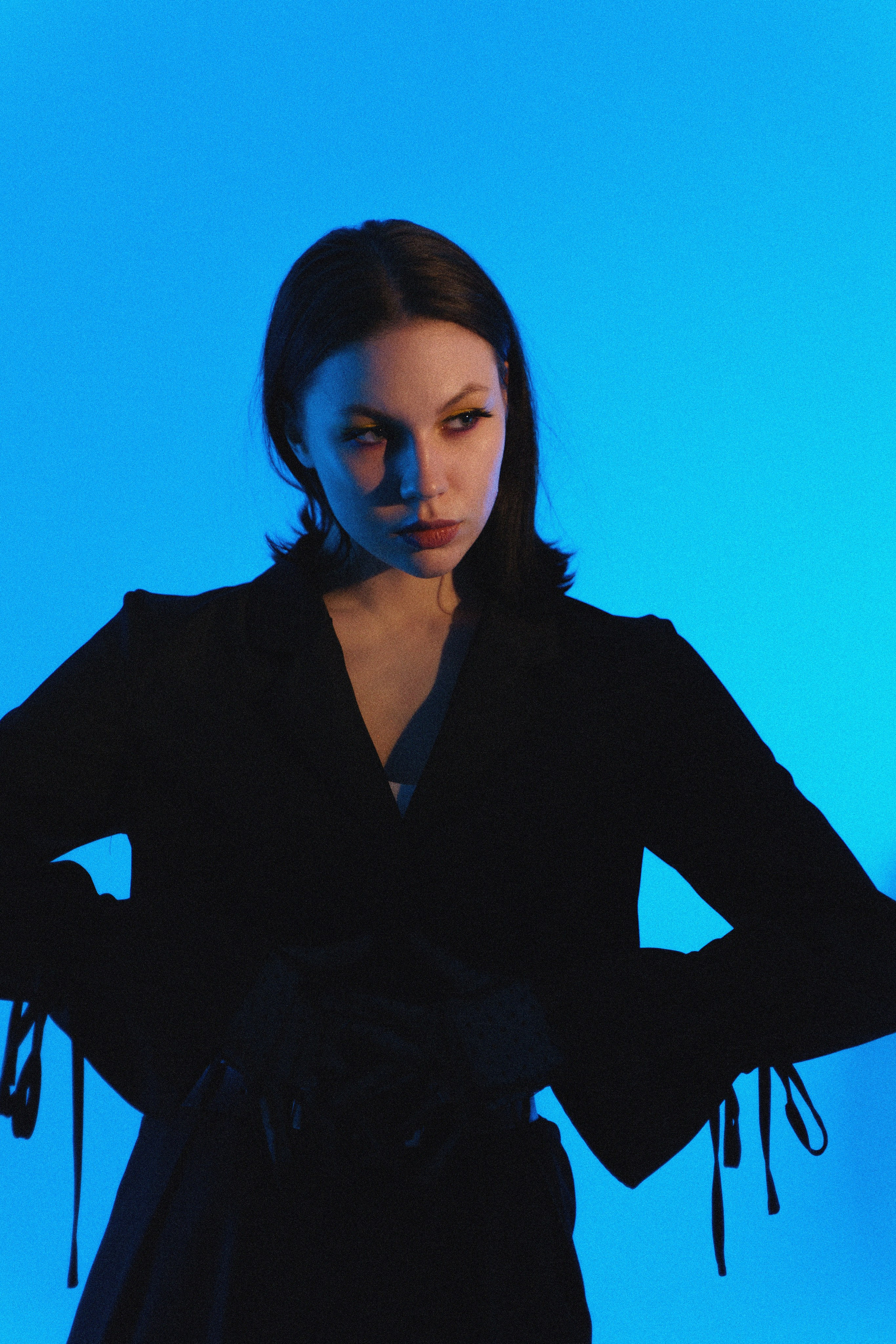 Цветной свет и Соня. Фотограф Надежда Погребняк | Рязань | Москва