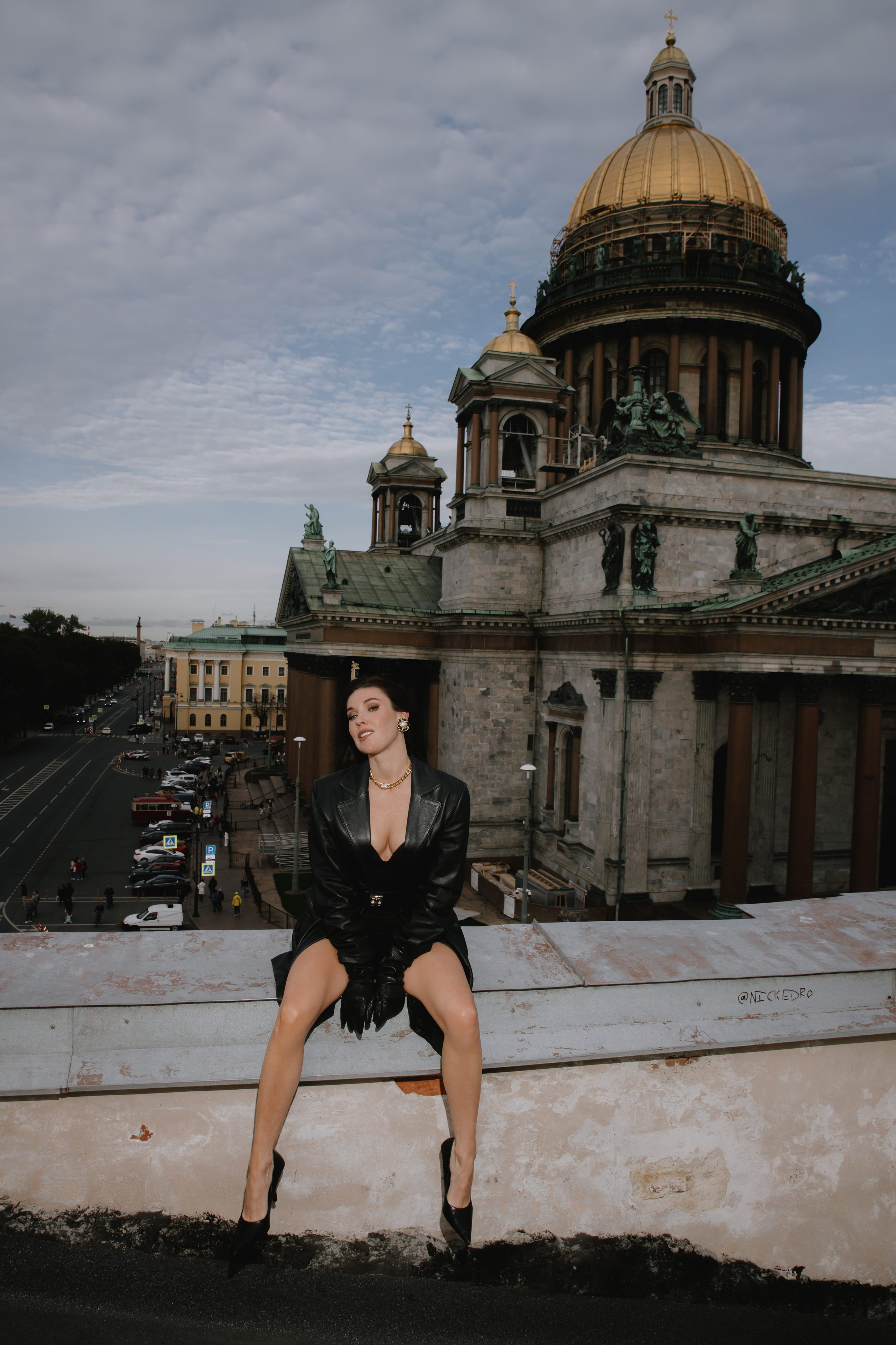 Вероника (съемка на крыше). Фотограф в Москве и Санкт-Петербурге Дарина