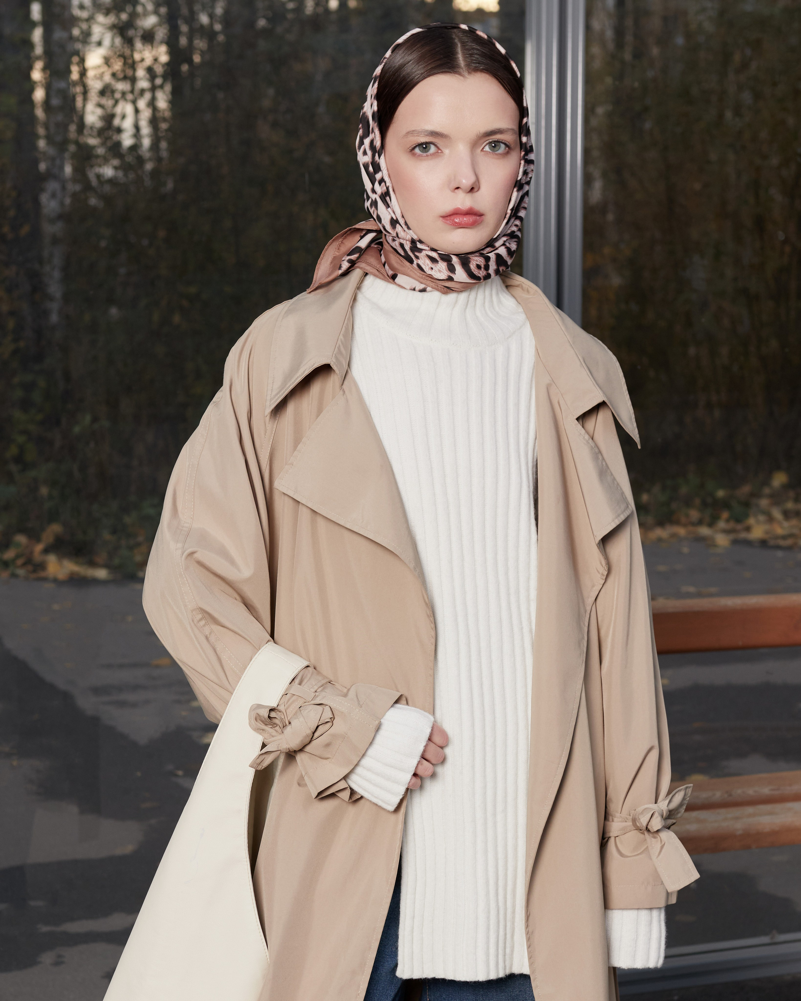 Лукбук на локации (остановка) 2024. Фотограф для брендов в Санкт-Петербурге Шилова Ксения