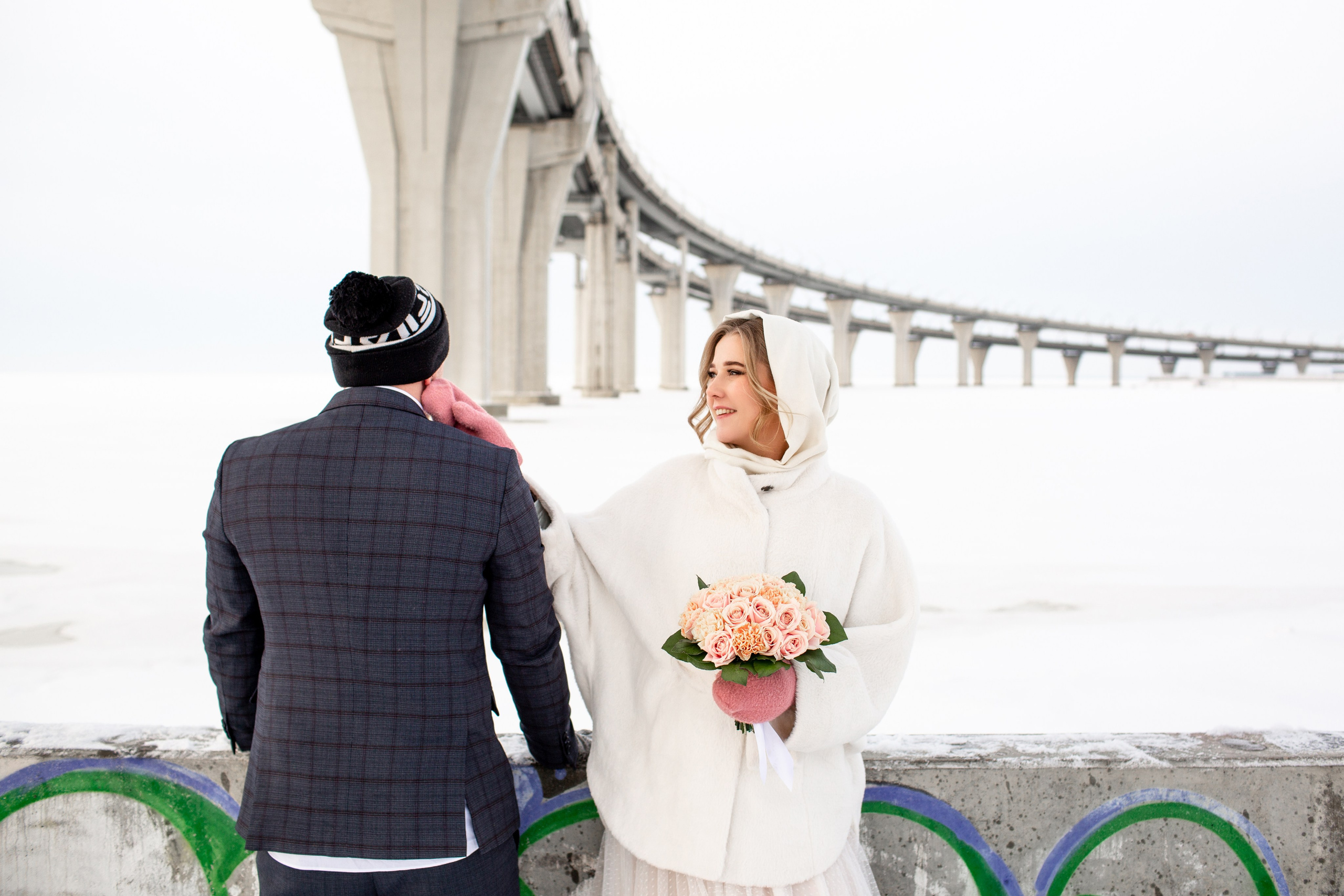 Свадебная фотосессия зимой. Свадебный фотограф Кирилл Белый