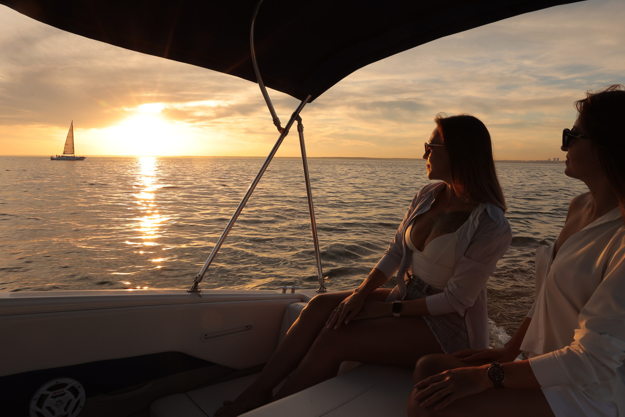 Прогулка на катере август 2024. Фотограф Алина Ионычева в Новосибирске